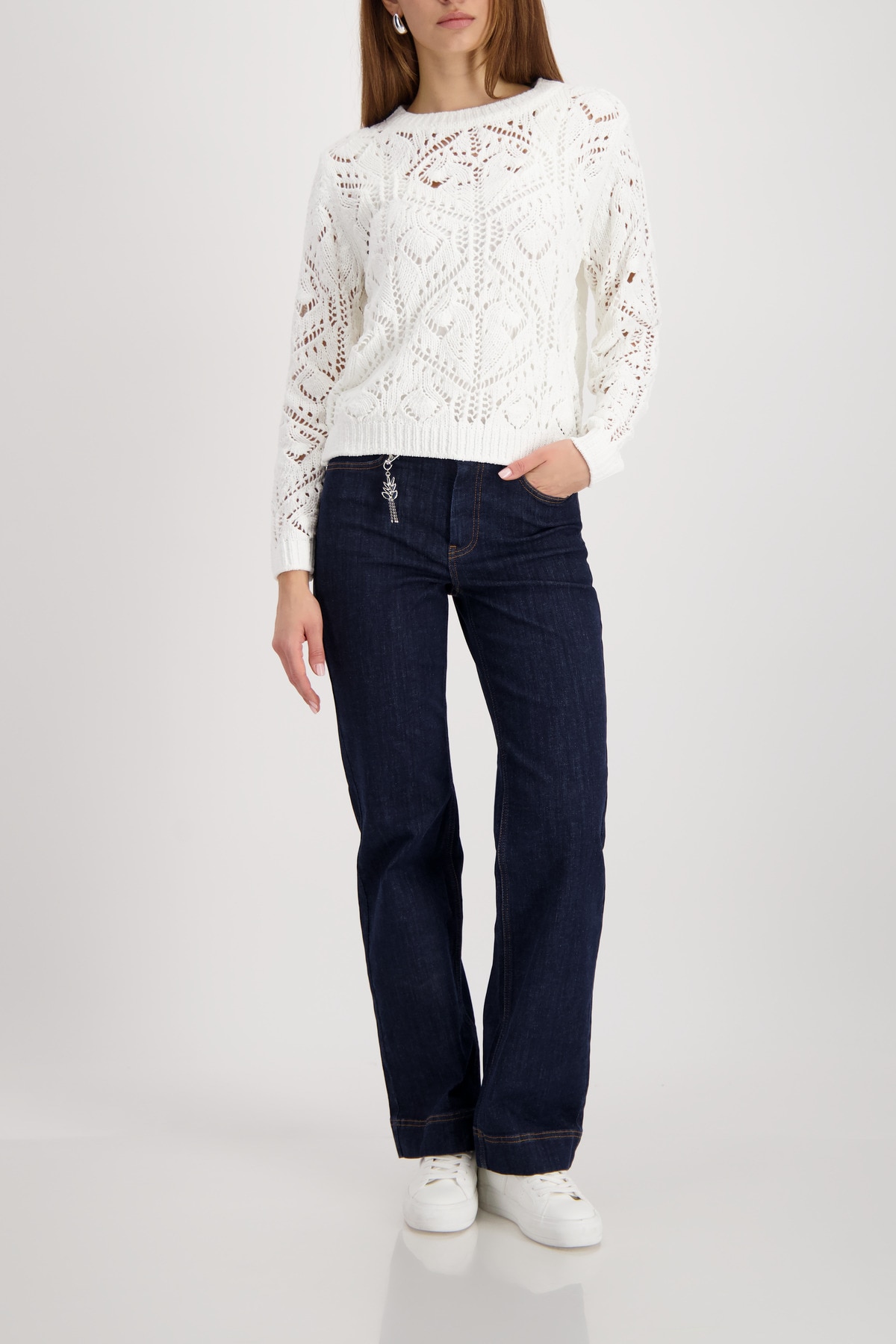 Monari Strickpullover »Ajour« Rundhalsausschnitt, Chenillegarn, Leicht überschnittene Schultern