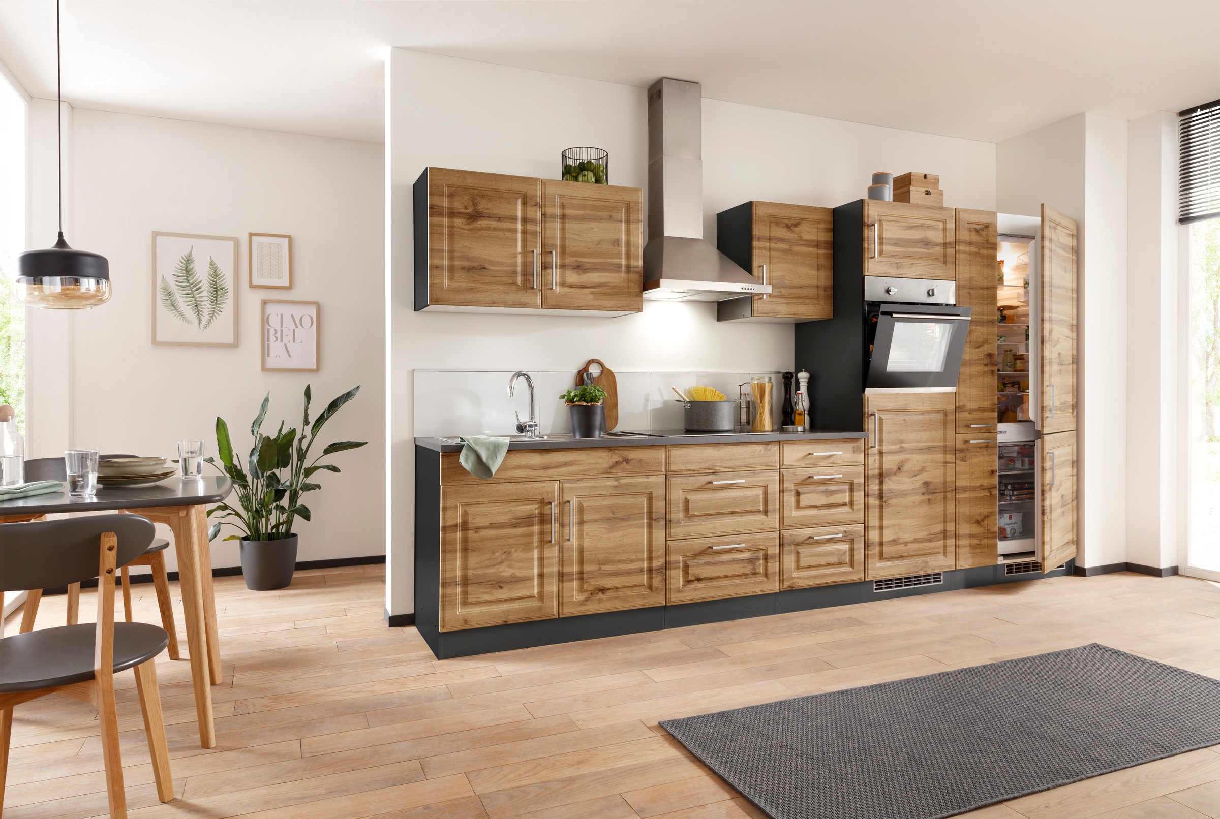 HELD MÖBEL Küchenzeile »Stockholm«, Breite 360 cm, mit hochwertigen MDF Fronten im Landhaus-Stil