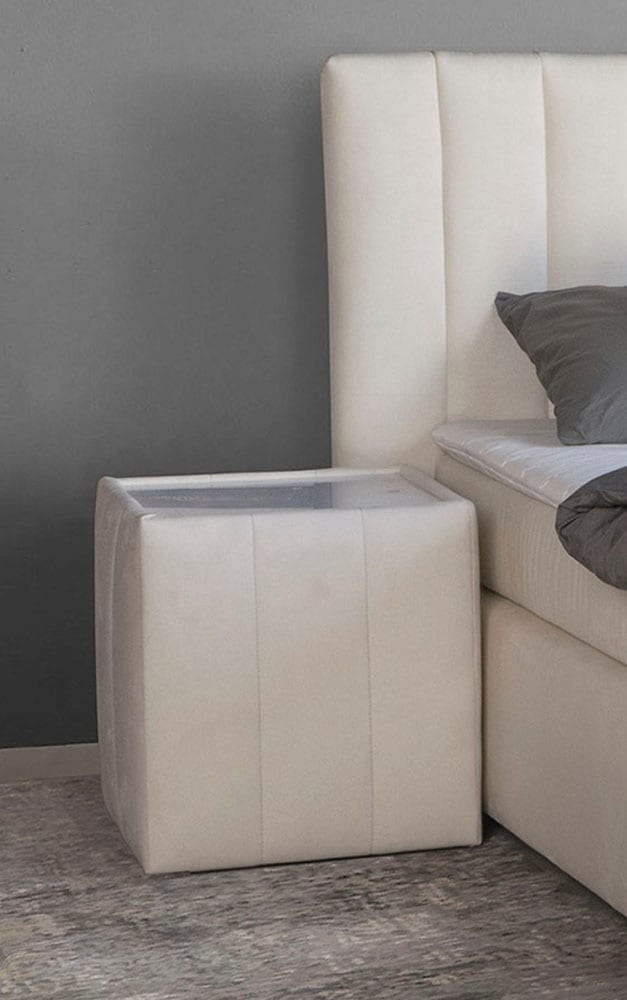 INOSIGN Nachttisch »Effy«, passend zum Polsterbett, Boxbett oder Boxspringbett Effy