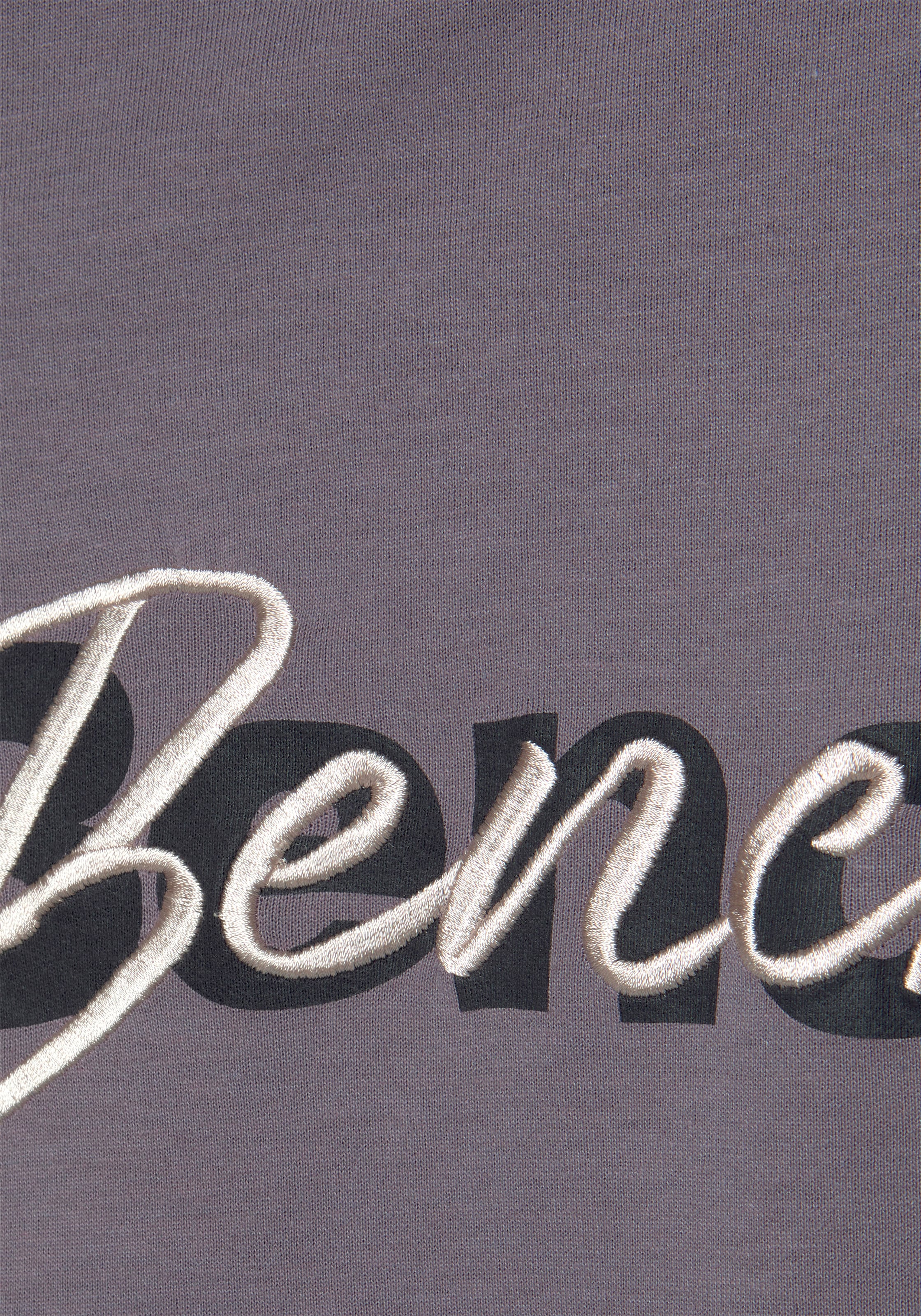 Bench. Loungewear Sweatshirt, mit Logodruck und Stickerei, Loungeanzug