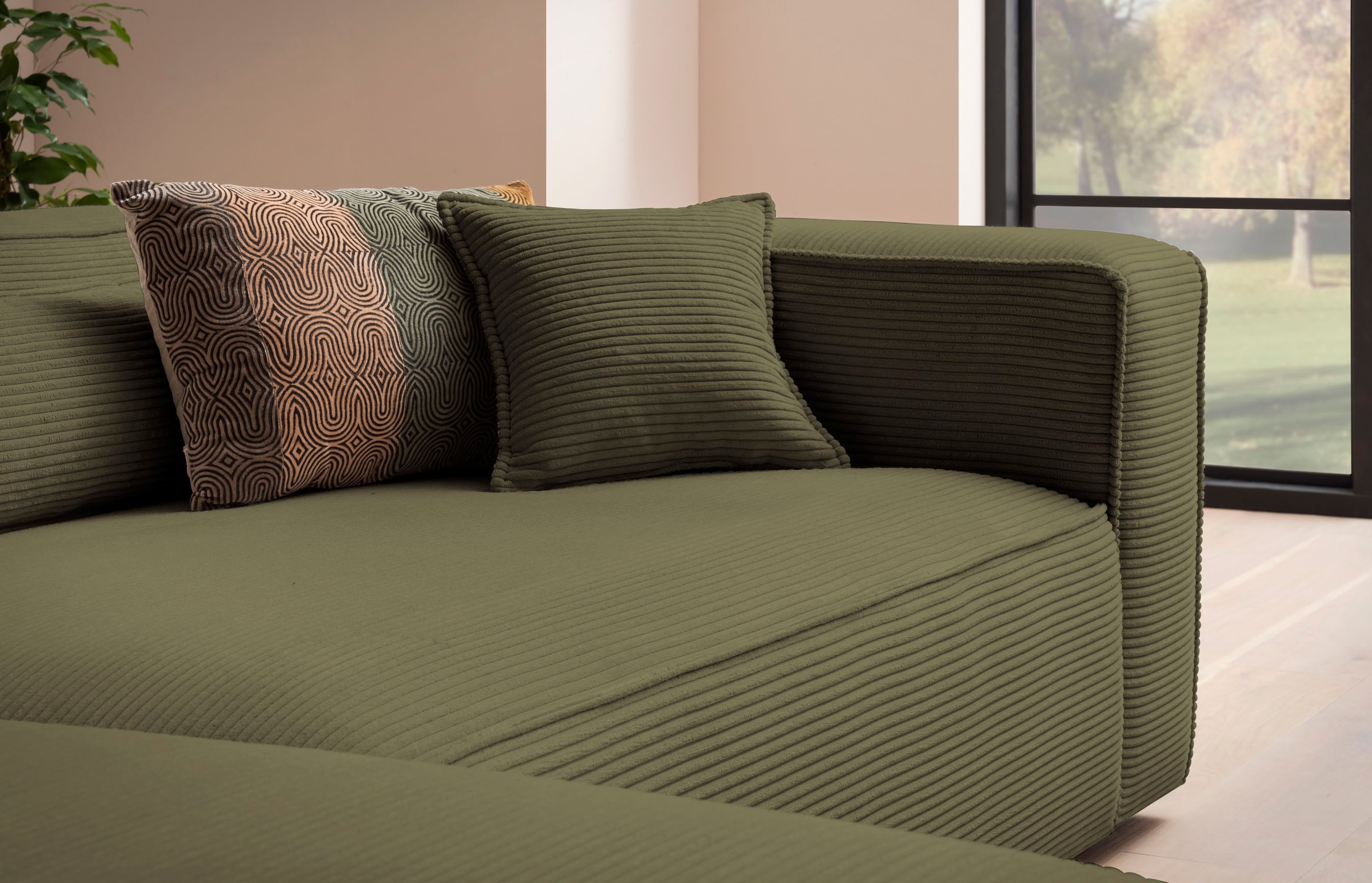 LeGer Home by Lena Gercke Ecksofa »PIARA XXL, Big-Sofa in Cord oder Leinenoptik, L-Form, mit Kedernaht«, wahlweise Ottomane rechts/links, schwarze Füße, extra tiefe Sitzfläche