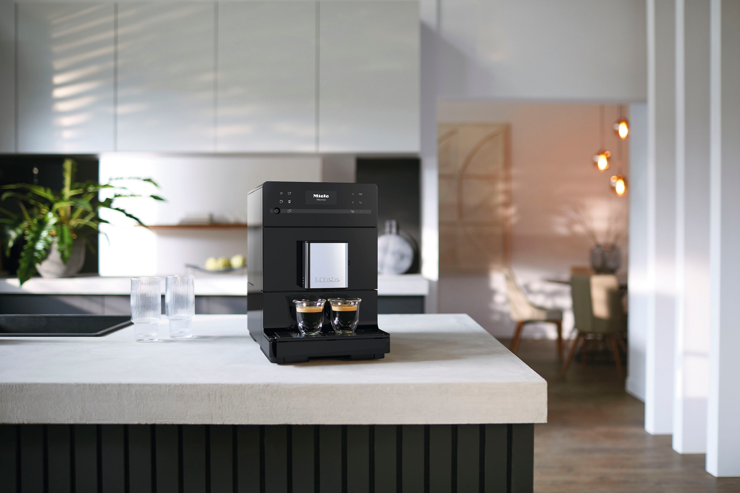 Miele Kaffeevollautomat »Miele CM 5310 Silence«, Kaffeekannenfunktion