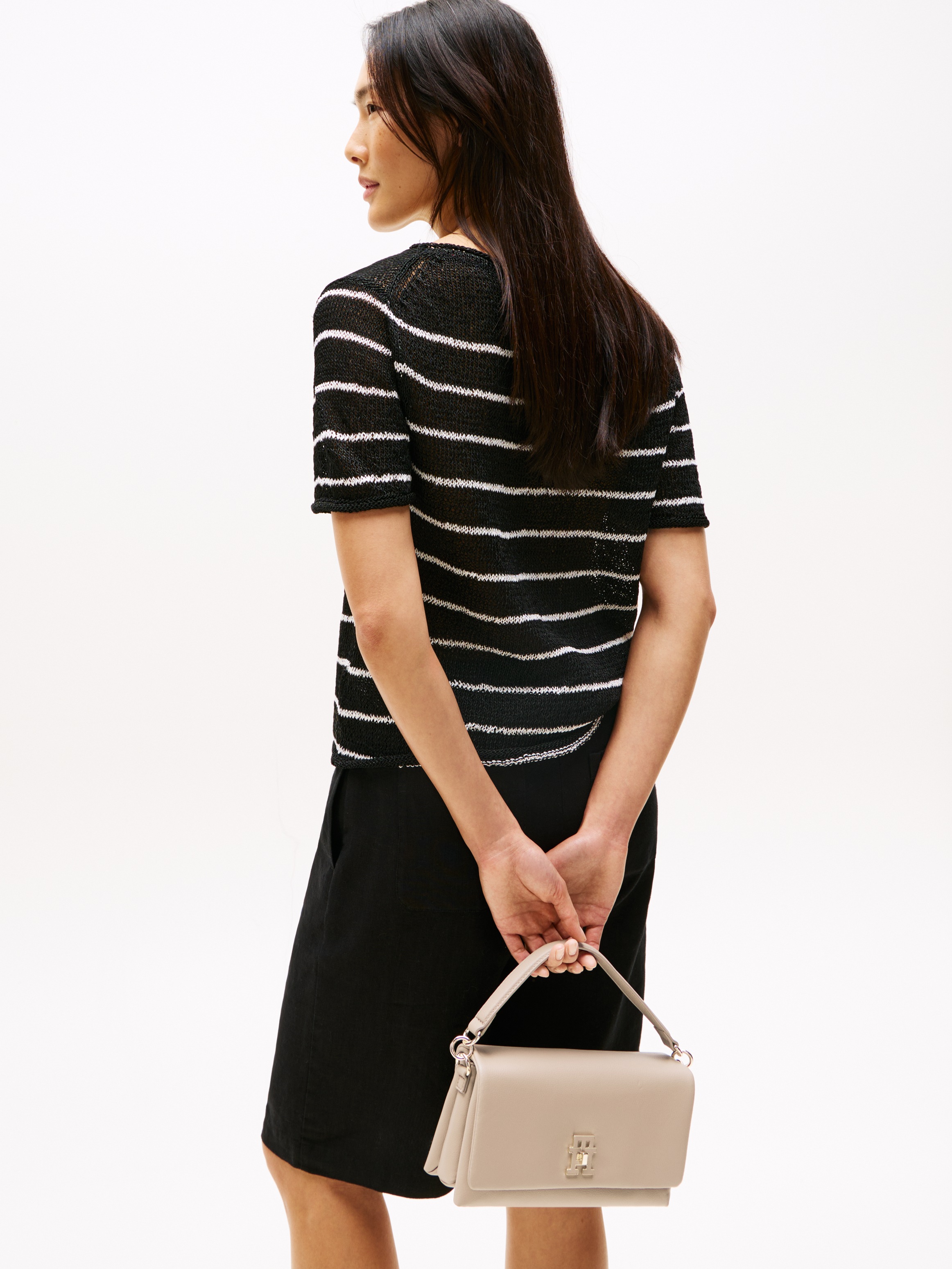 Tommy Hilfiger Umhängetasche »TH MODERN CONV CROSSOVER«, Schultertasche, Minibag mit edlem TH-Logoemblem
