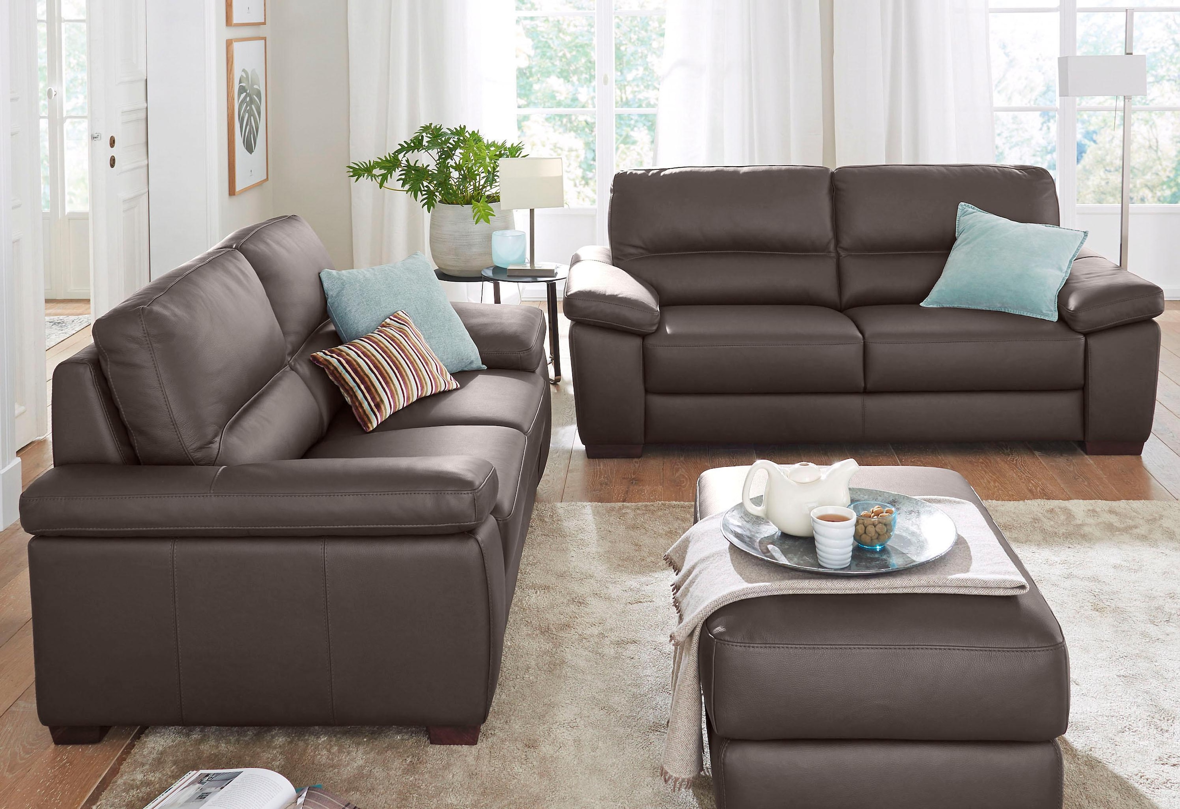 CALIA ITALIA 2-Sitzer »Gaia, hochwertiges Ledersofa mit erstklassigem Sitzkomfort«, edles Design, in zwei hochwertigen Lederqualitäten