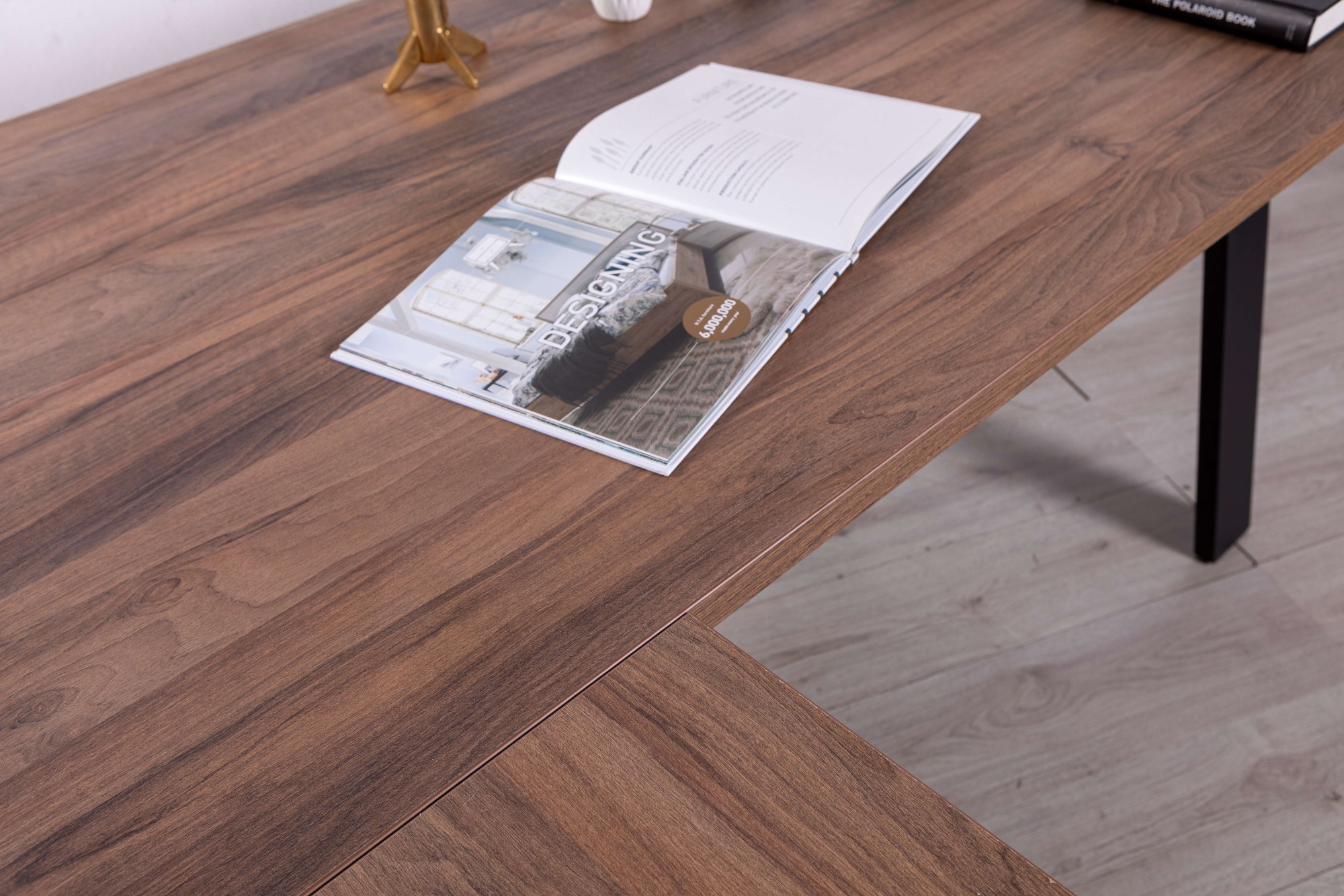 Composad Eckschreibtisch »Davinci«, mit Metallbeinen, 171,5x150 cm, 100% recyceltes Holz, Made in Italy