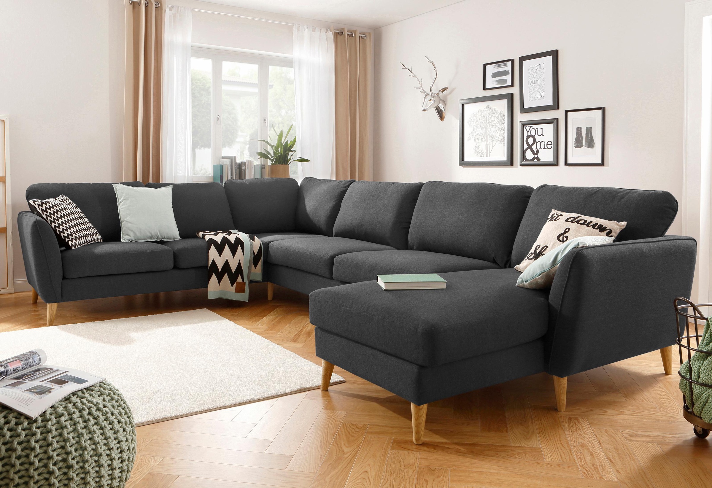 Home affaire Wohnlandschaft »MARSEILLE XXL 349cm, U-Form, Ottomane rechts/links wählbar«, Massivholzbeine Eiche, Landhausstil, Wellenunterfederung