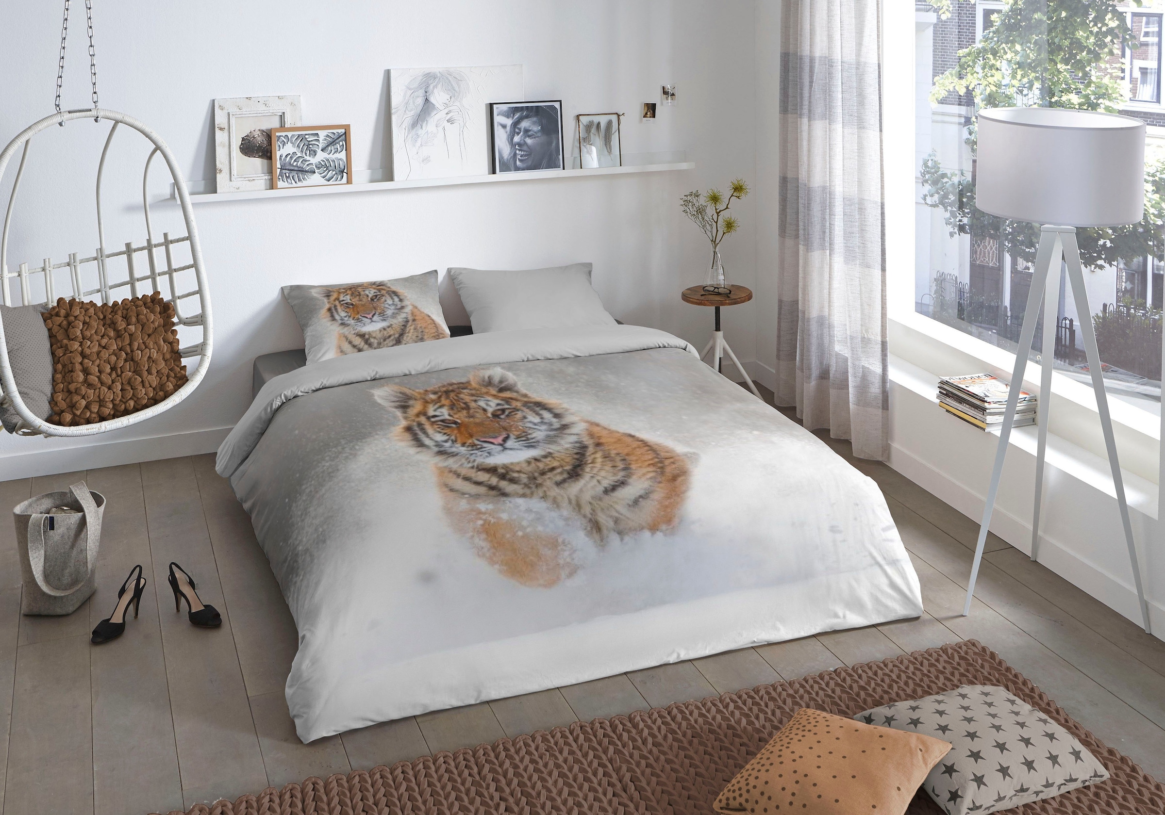 good morning Wendebettwäsche »Snow Tiger«, Biber, 135x200, Winter, Warm, Weich, Reißverschluss, Wendeoptik, Tiger