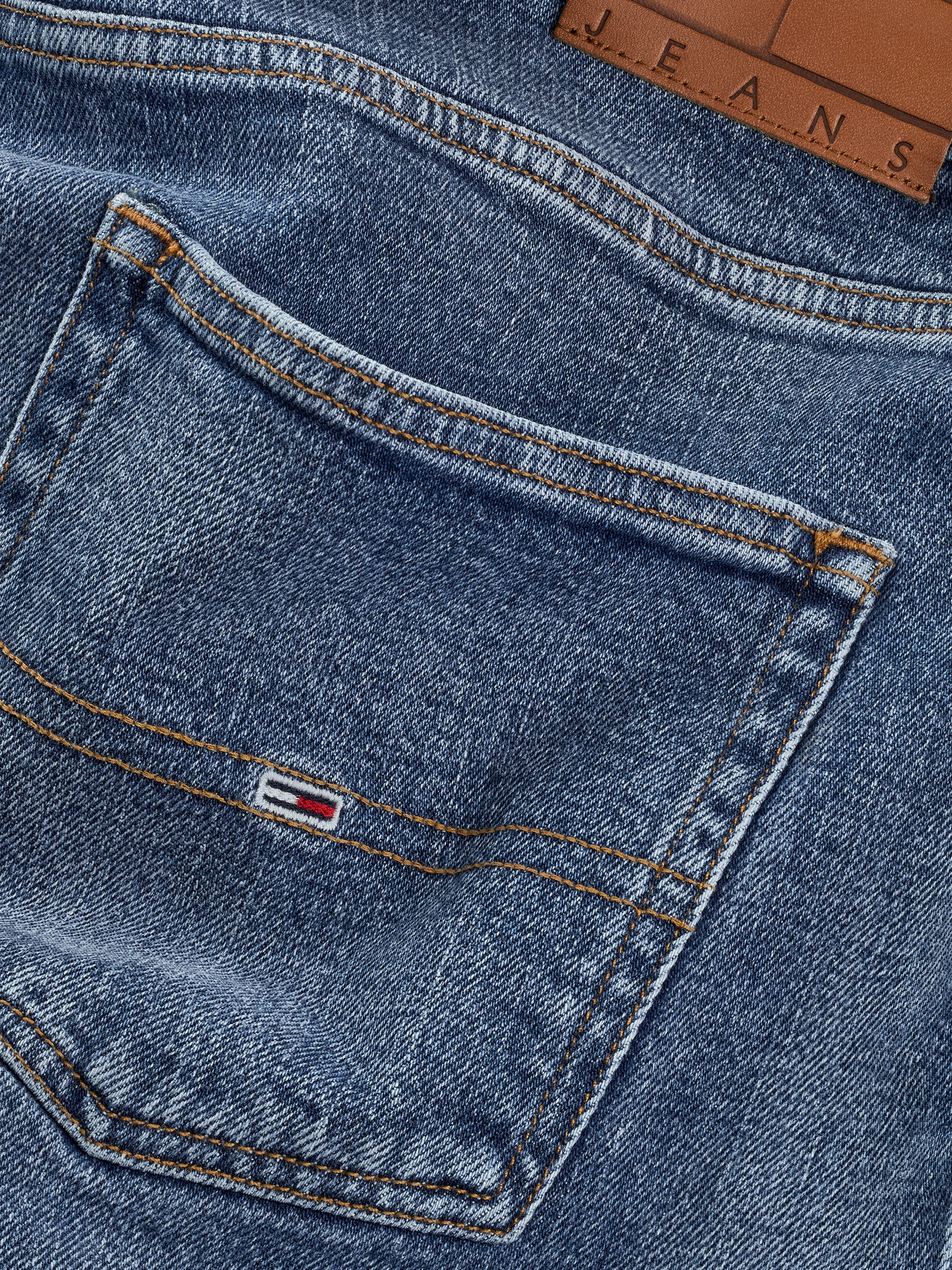 Tommy Jeans Jeansshorts »Isaac Relaxed Tapered«