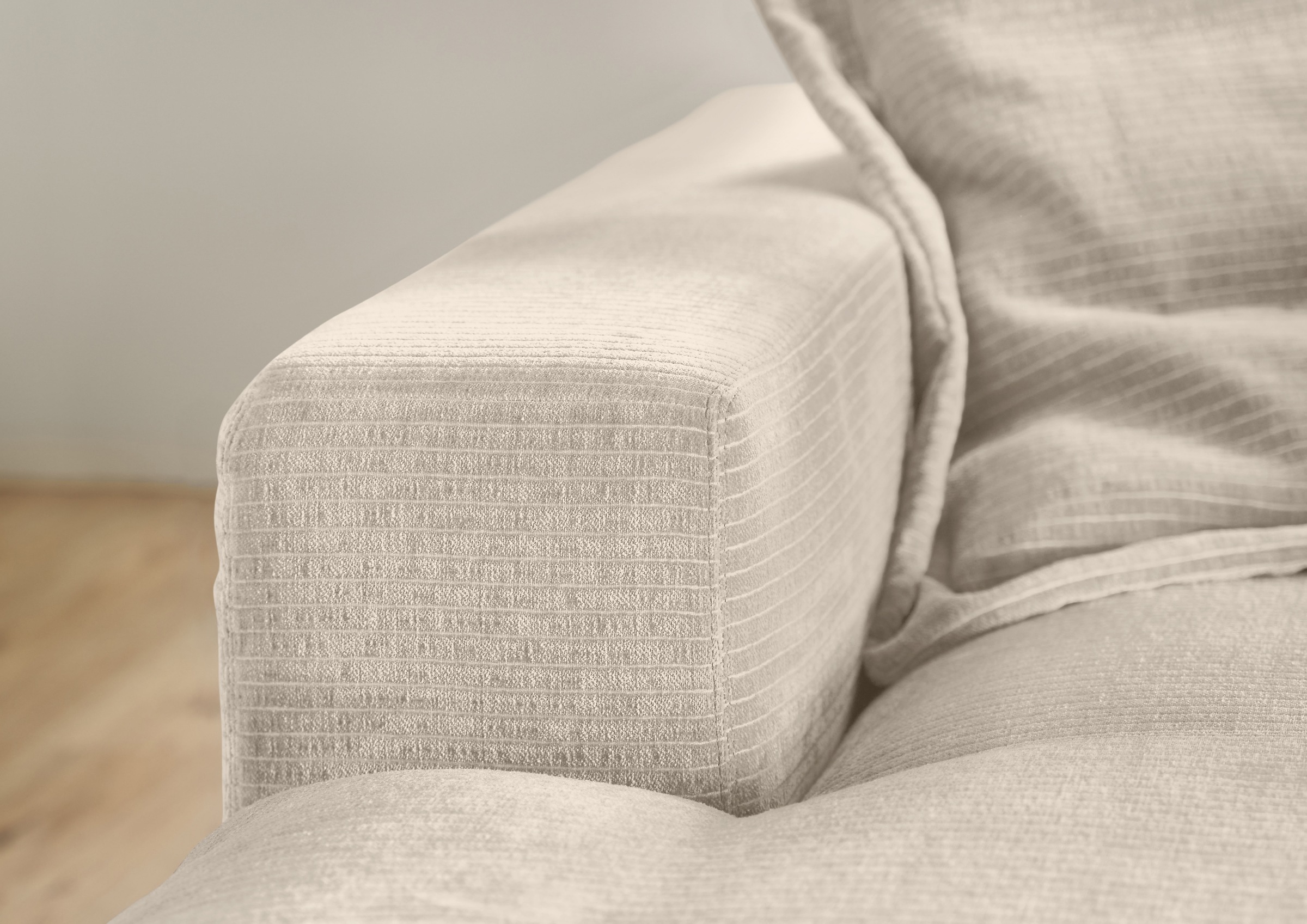 Musterring Ecksofa »Lucia«, verschiedene Farben, großer Longchair mit Armlehne, B330 x T190 cm