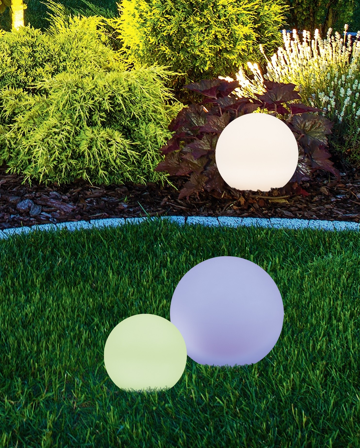 REALITY Leuchten LED Solarleuchte »MELO, Kugel Gartenleuchte Akku Solar, mit Erdspieß, Fernbedienung«, 1 flammig, Leuchtmittel LED-Board | LED fest integriert, Solar Kugellampe, RGB Farbwechsel, Dämmerungssensor, Memoryfunktion