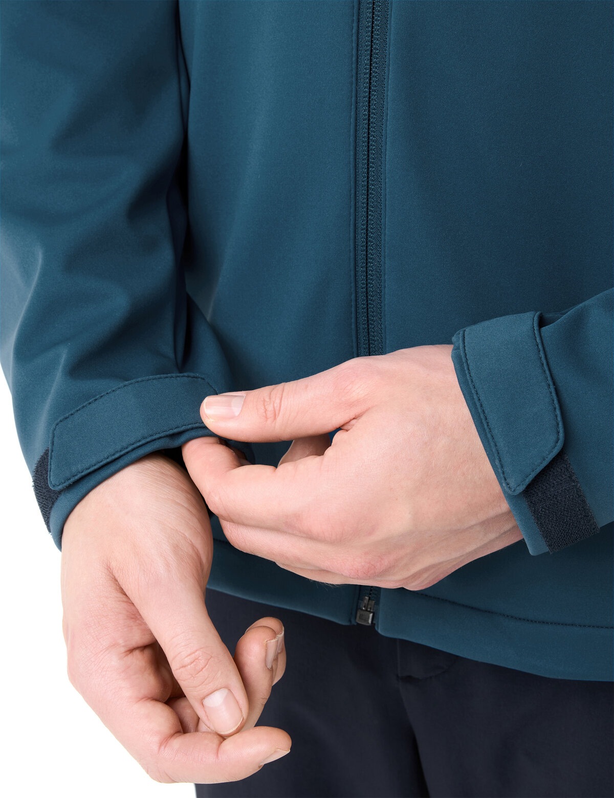 VAUDE Softshelljacke »MEN'S EVERHIKE SOFTSHELL JACKET« für vielseitige Outdoor- und Sportaktivitäten, wasserabweisend