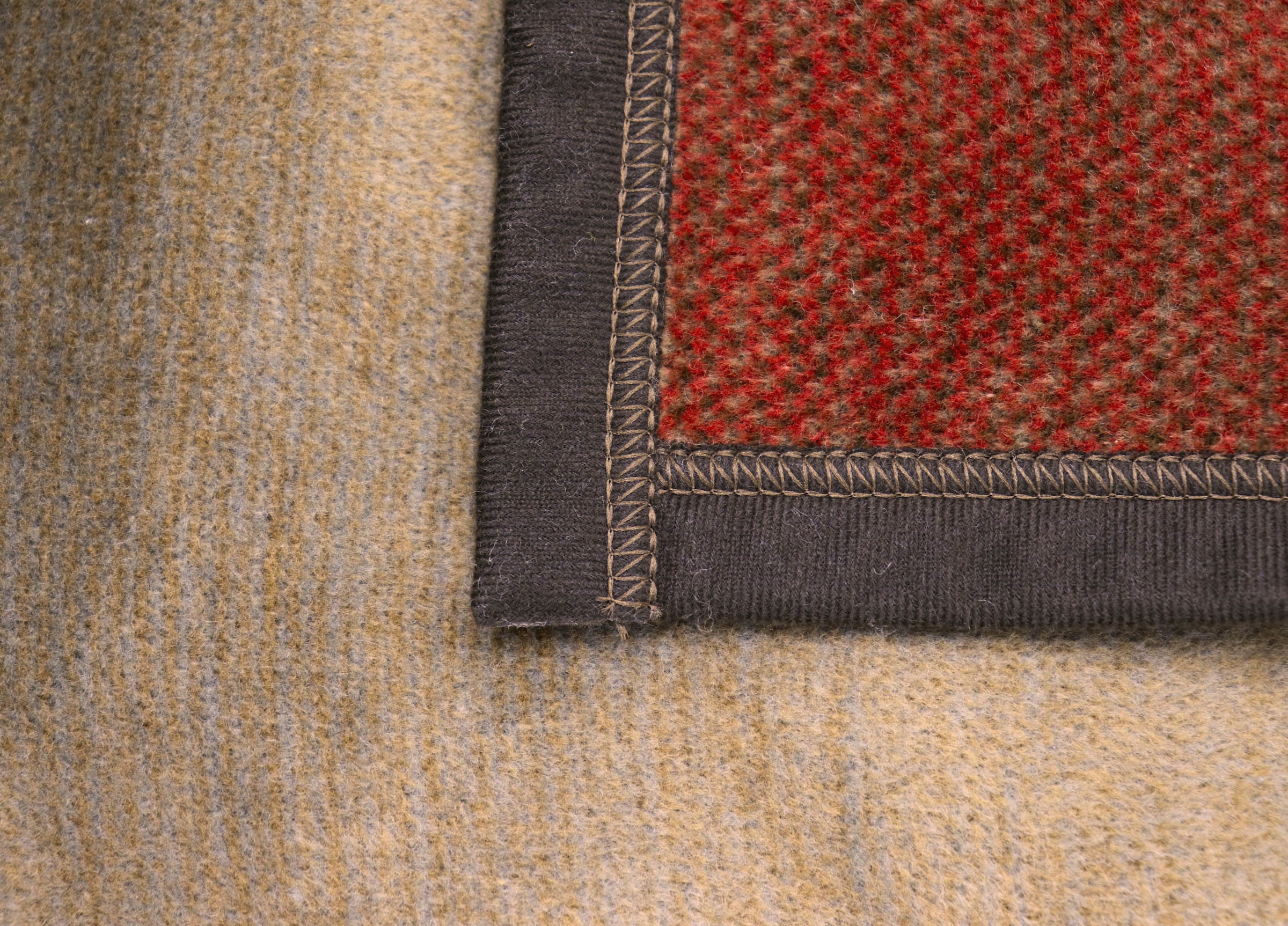 Biederlack Wohndecke »Blocking«, mit klassischem Karo, Kuscheldecke