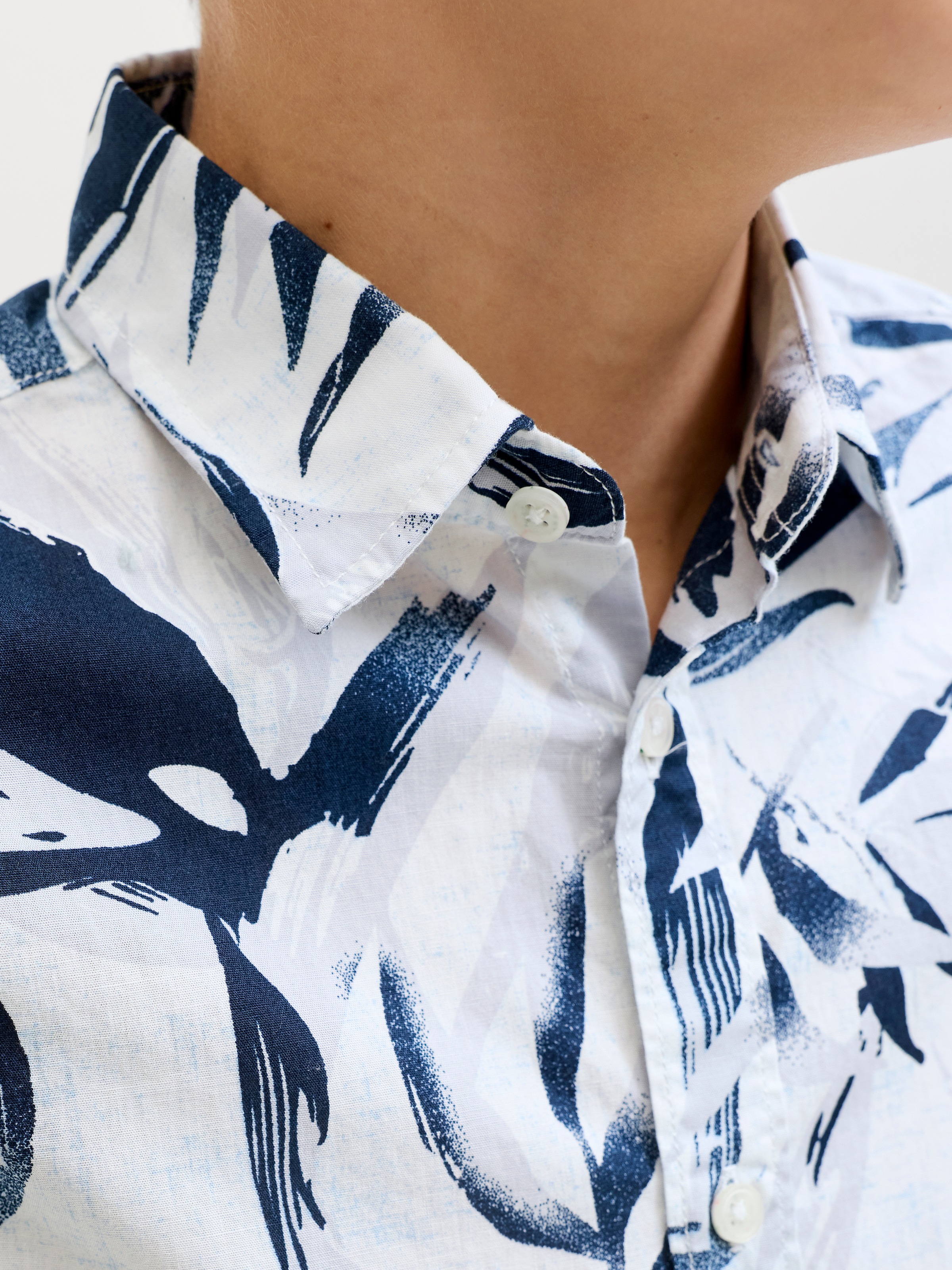 Jack & Jones Junior Kurzarmhemd »JJHONOLULU AOP SHIRT SS JNR« mit Allover-Print