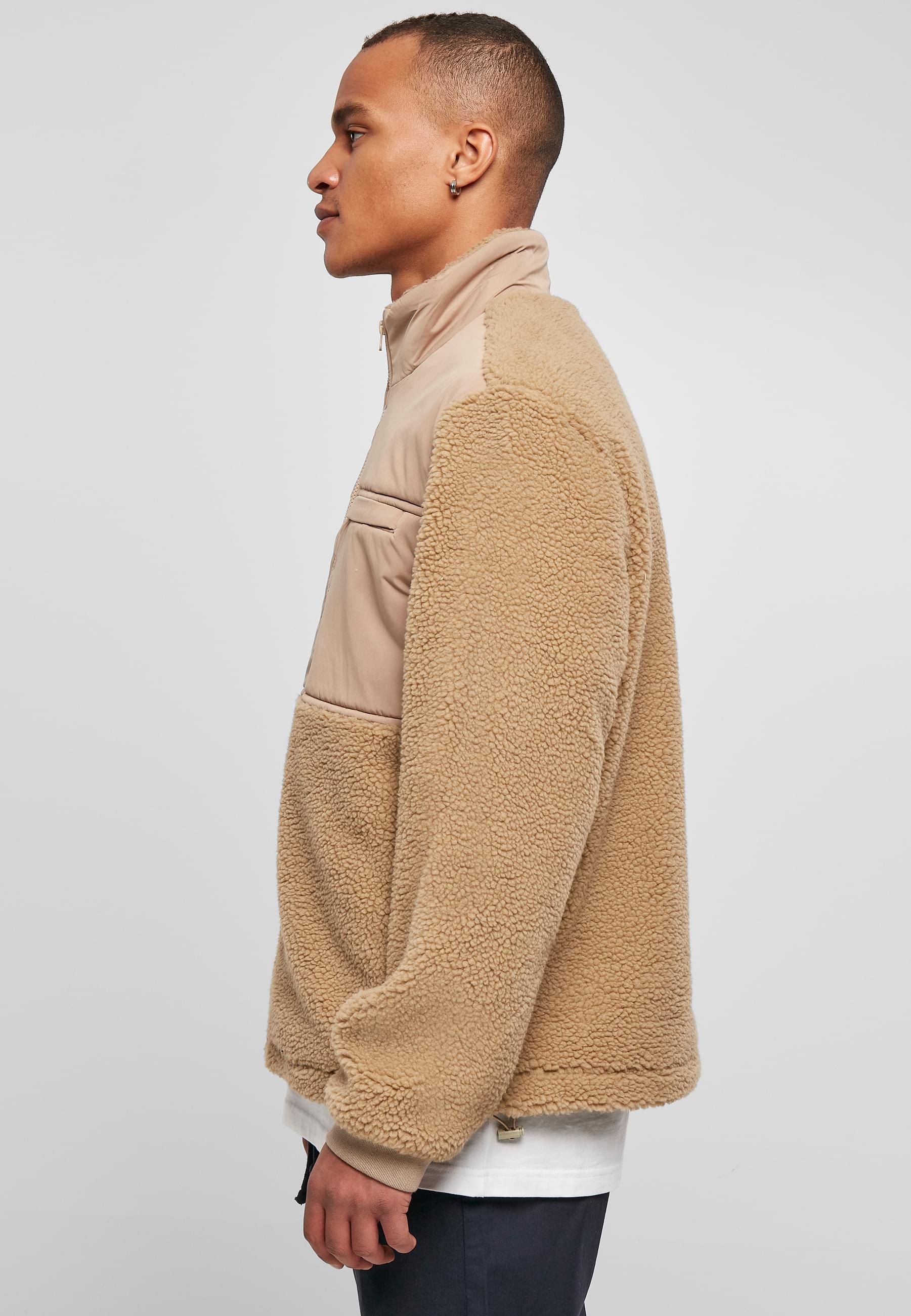 URBAN CLASSICS Winterjacke »Urban Classics Herren Patched Sherpa Jacket« 1 Stk. tlg. ohne Kapuze