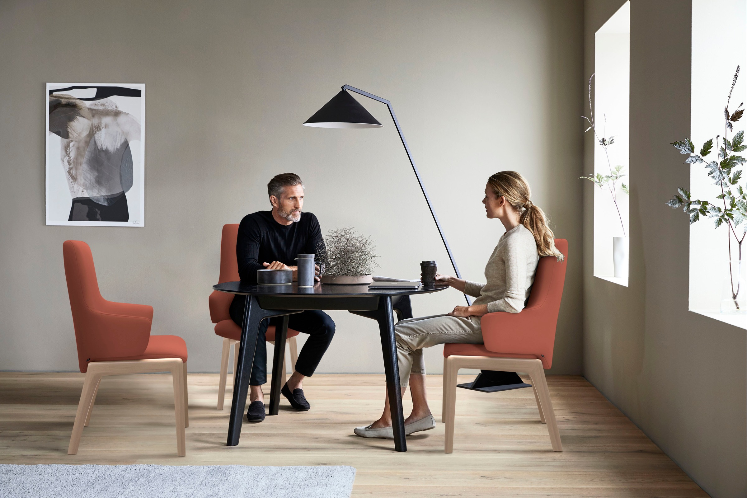 Stressless® Polsterstuhl »Laurel«, Leder PALOMA, High Back mit Armlehne, Größe L, mit abgerundeten Beinen in Schwarz