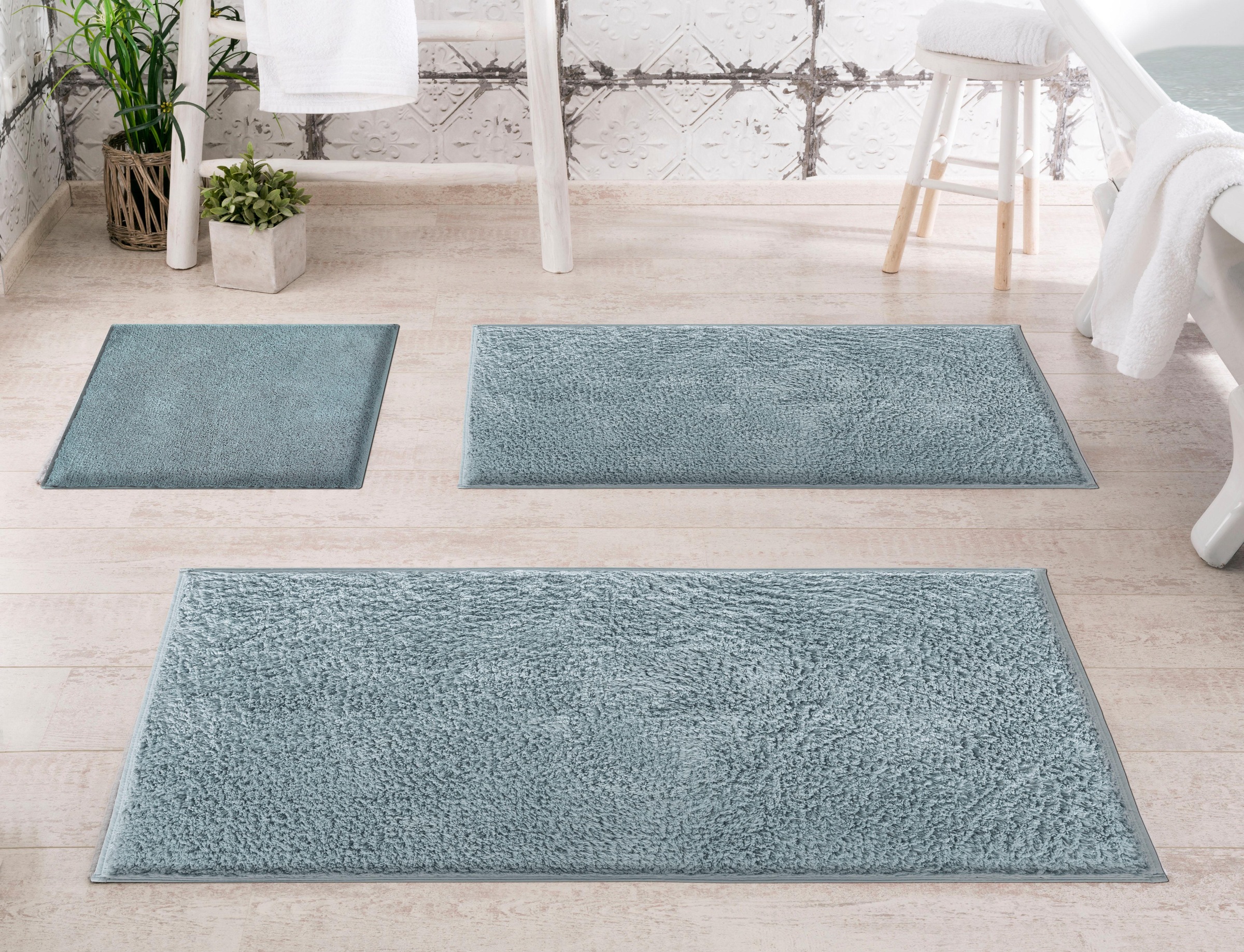 Grund Badematte »Marla«, rutschhemmend beschichtet, fußbodenheizungsgeeignet, Uni Farben, besonders feiner, flauschiger Flor