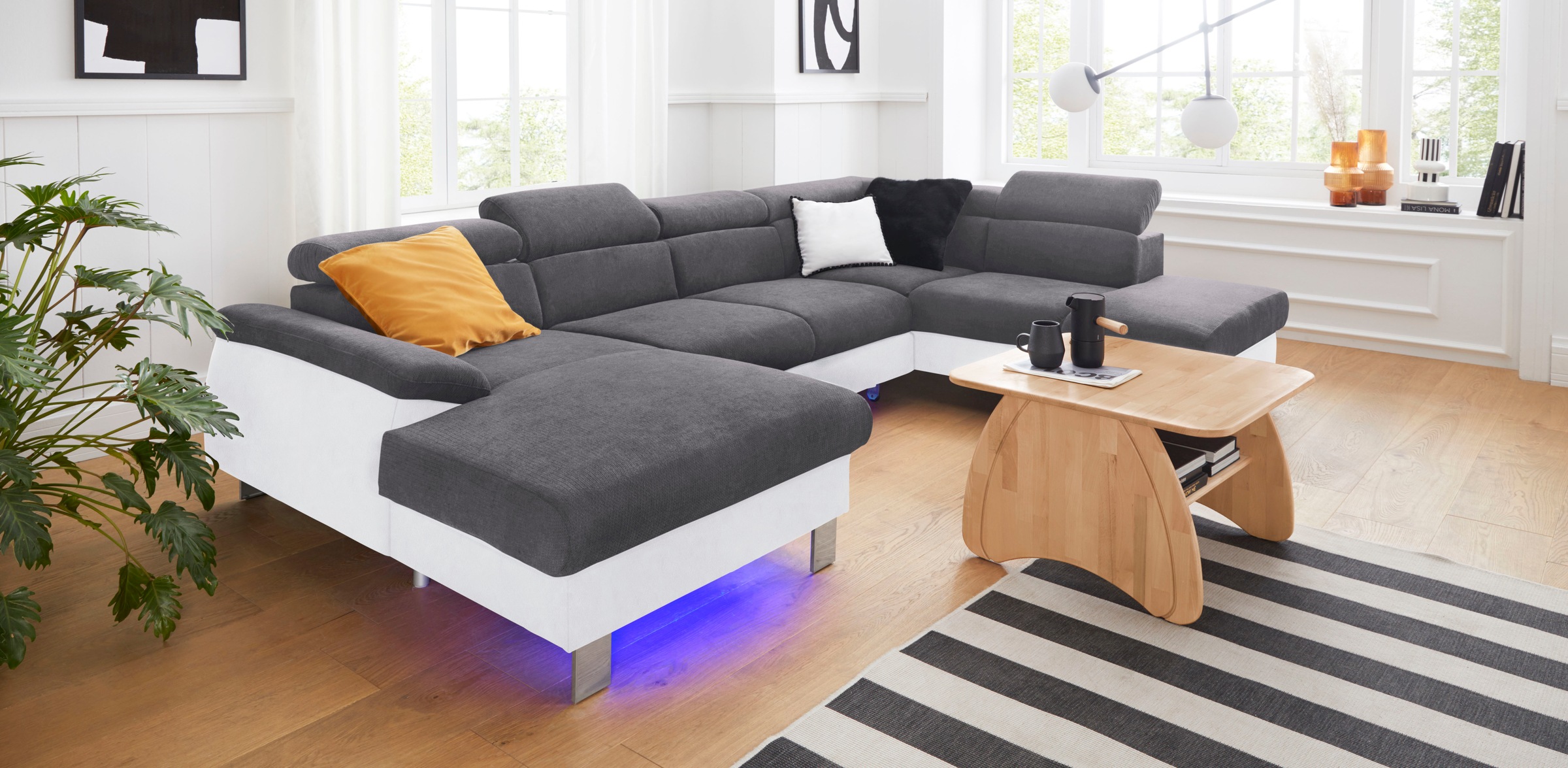 COTTA Wohnlandschaft »Komaris U-Form, B: 320 cm«, mit Kopfteilverstellung, optional Bettfunktion, Bettkasten & Licht
