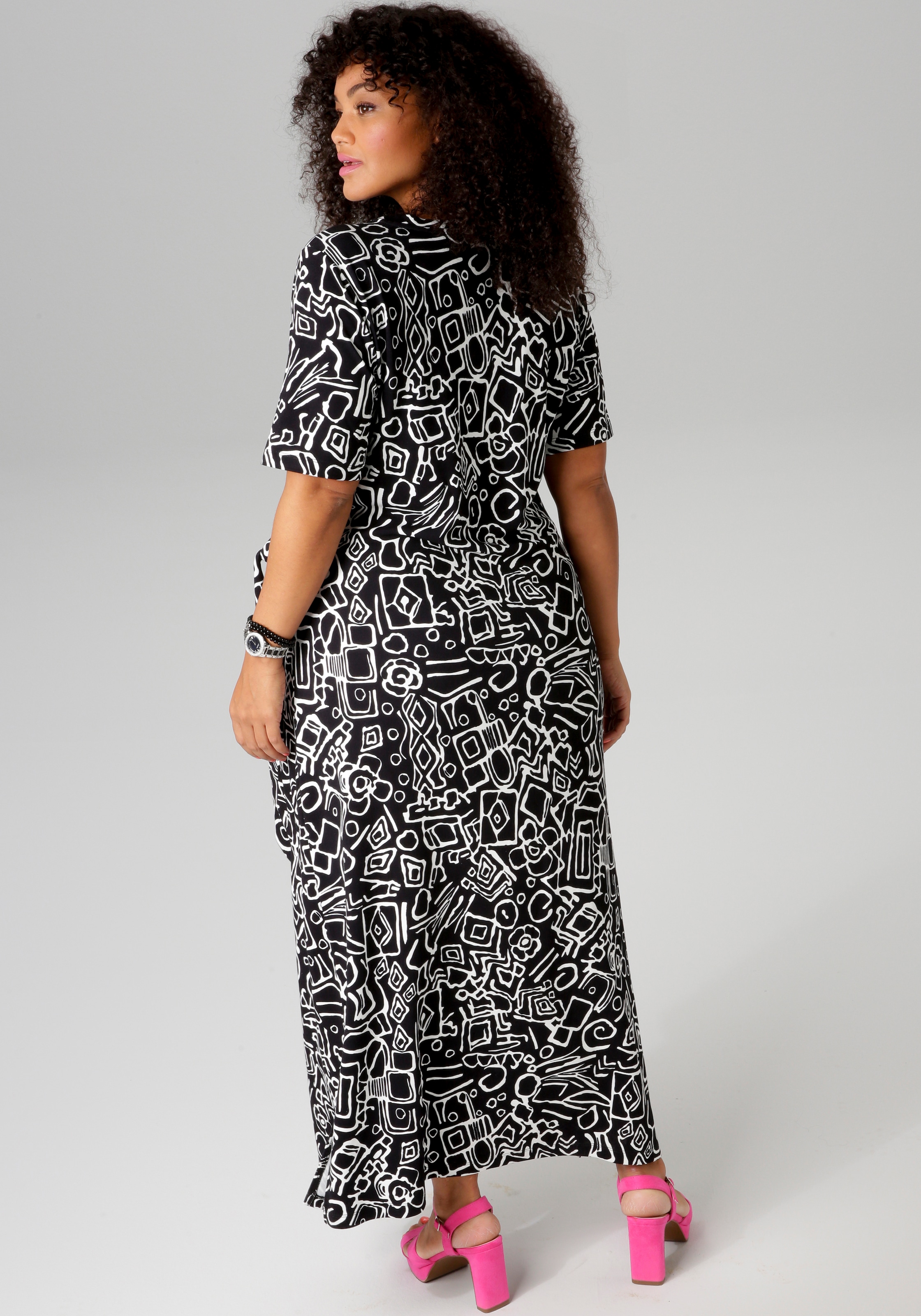 Aniston PLUS Maxikleid, in Wickel-Optik durch seitliches Bindeband