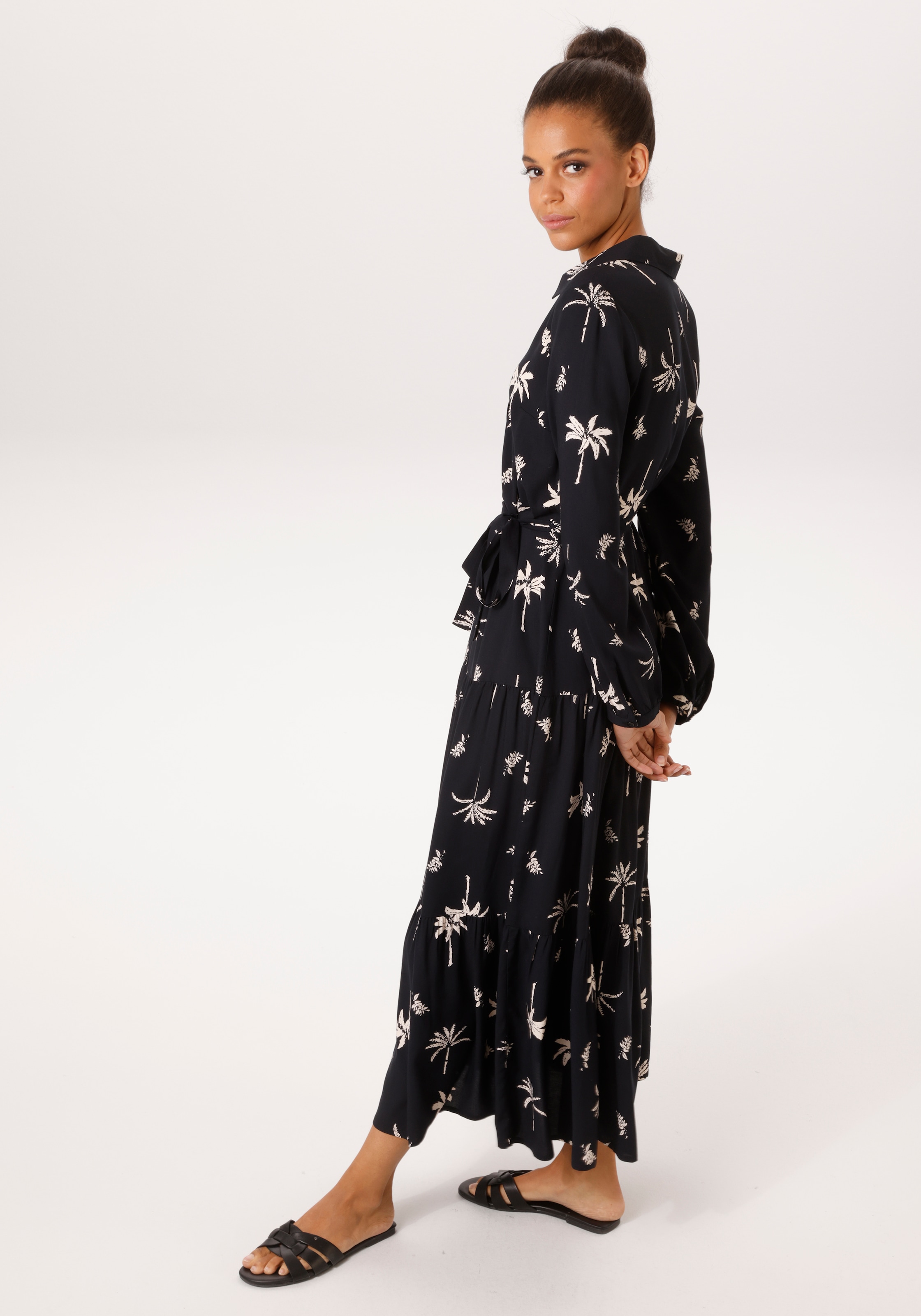 Aniston CASUAL Maxikleid mit abnehmbarem Bindeband,  mit Palmen bedruckt - jedes Teil ein Unikat