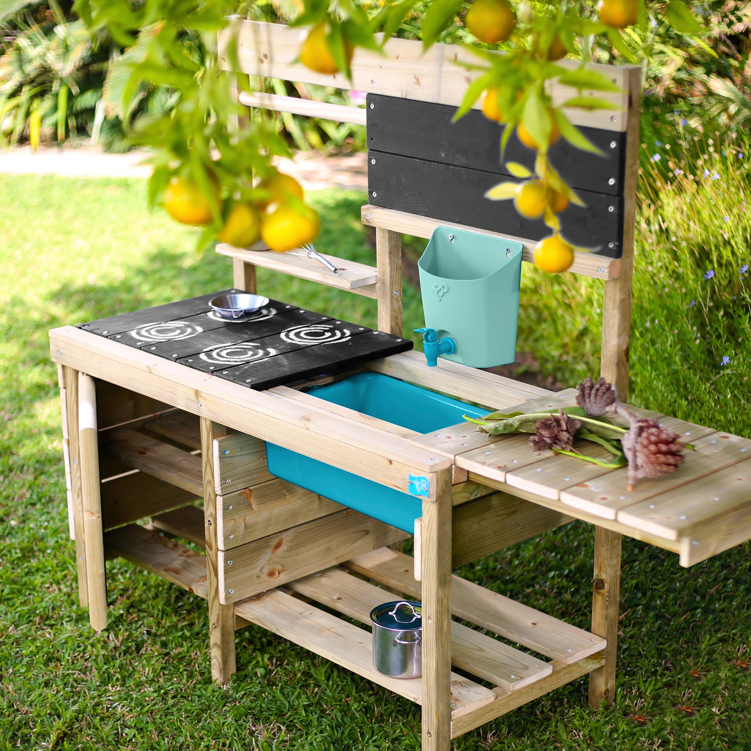 TP Toys Outdoor-Spielküche »Deluxe«, mit Zubehör 40x136x96 cm