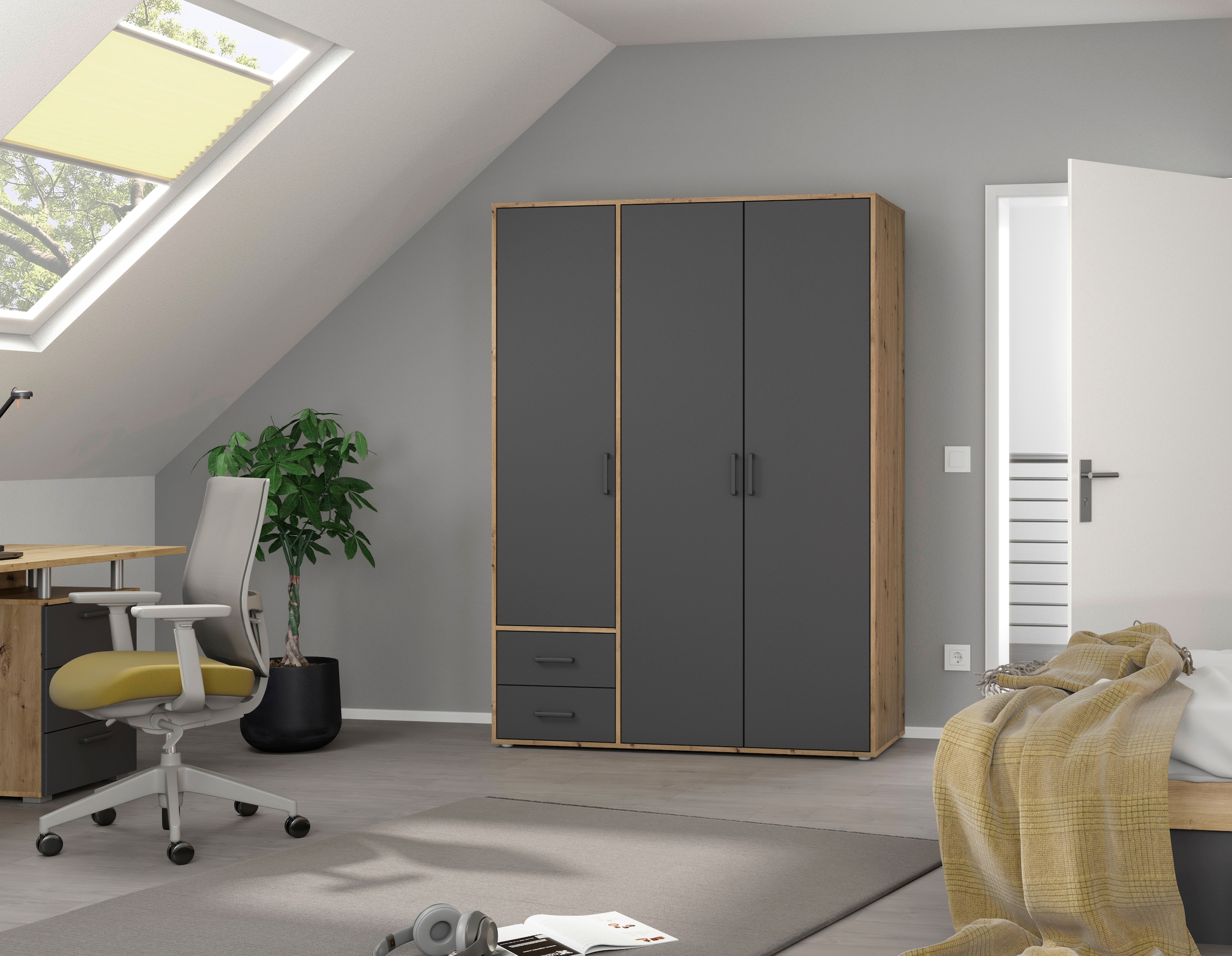 rauch Drehtürenschrank »Voyager, Kleiderschrank mit Außenschubkästen, Garderobe«, (in 3 verschiedenen Ausstattungen BASIC/CLASSIC/PREMIUM), in 3 Ausstattungen: BASIC/CLASSIC/PREMIUM, Made in Germany