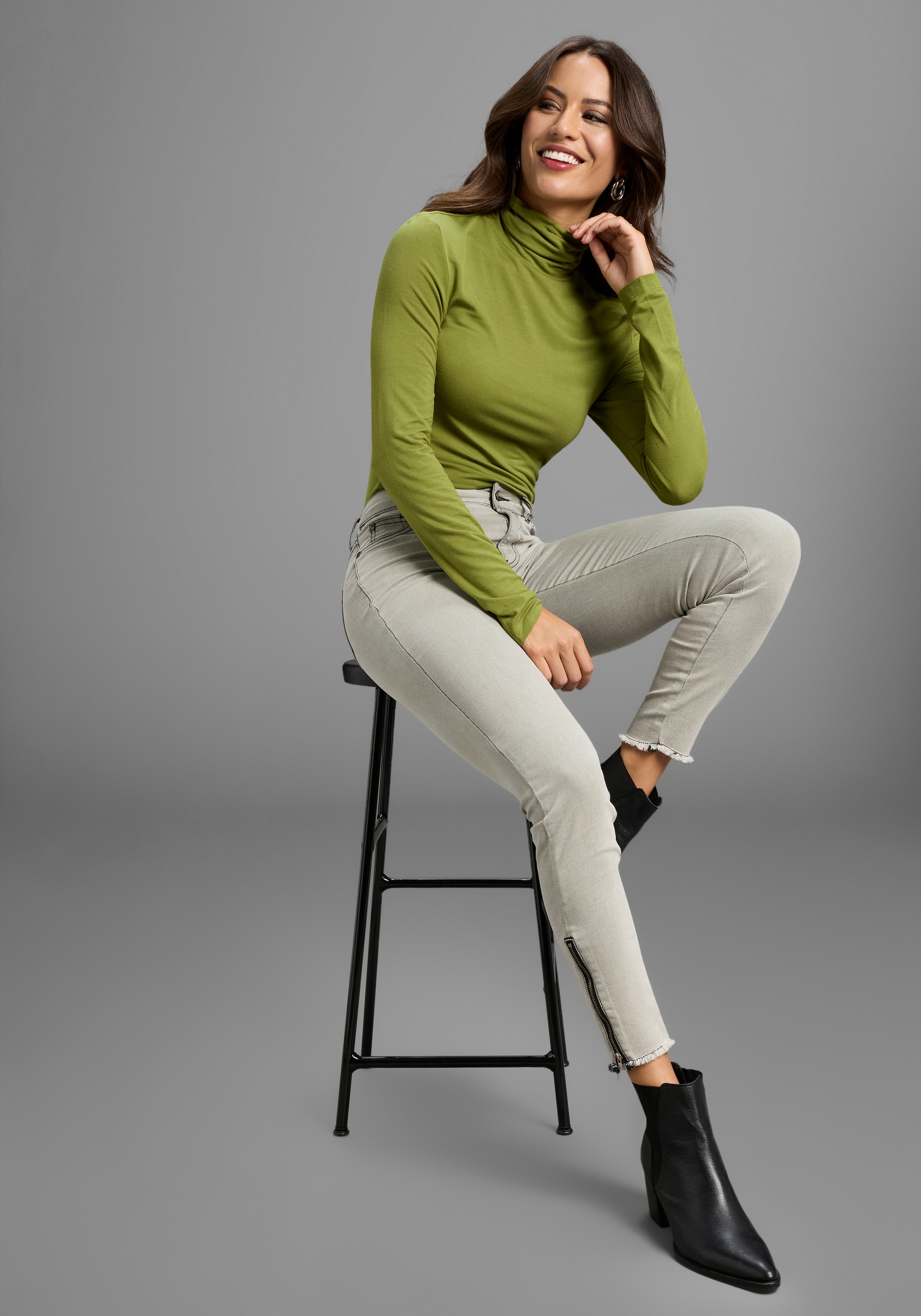 Arizona 5-Pocket-Jeans schmale, knöchelfreie Beinlänge, normale Leibhöhe, Slim Fit