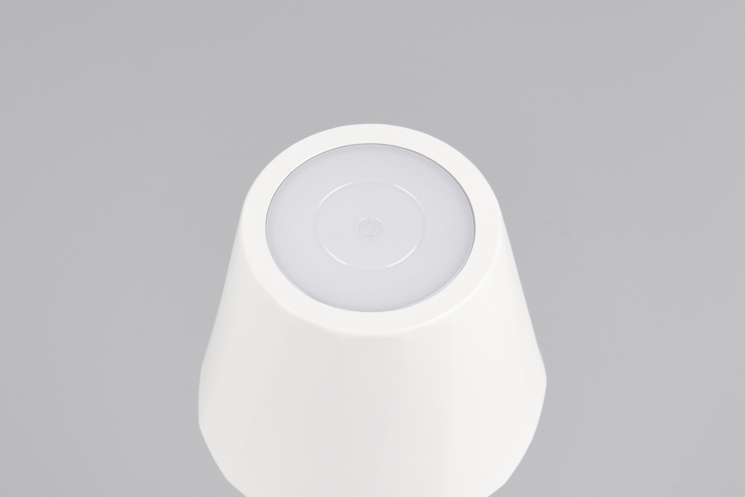 REALITY Leuchten LED Tischleuchte »DIAZ, Outdoor Akku Tischlampe Höhe 21 cm Ø 8,5 cm, IP44, Touchdimmer«, 1 flammig, Leuchtmittel LED-Board | LED fest integriert, CCT Lichtfarbe einstellbar 2700-6500K, 160 Lumen, 1,6W, USB Anschluss