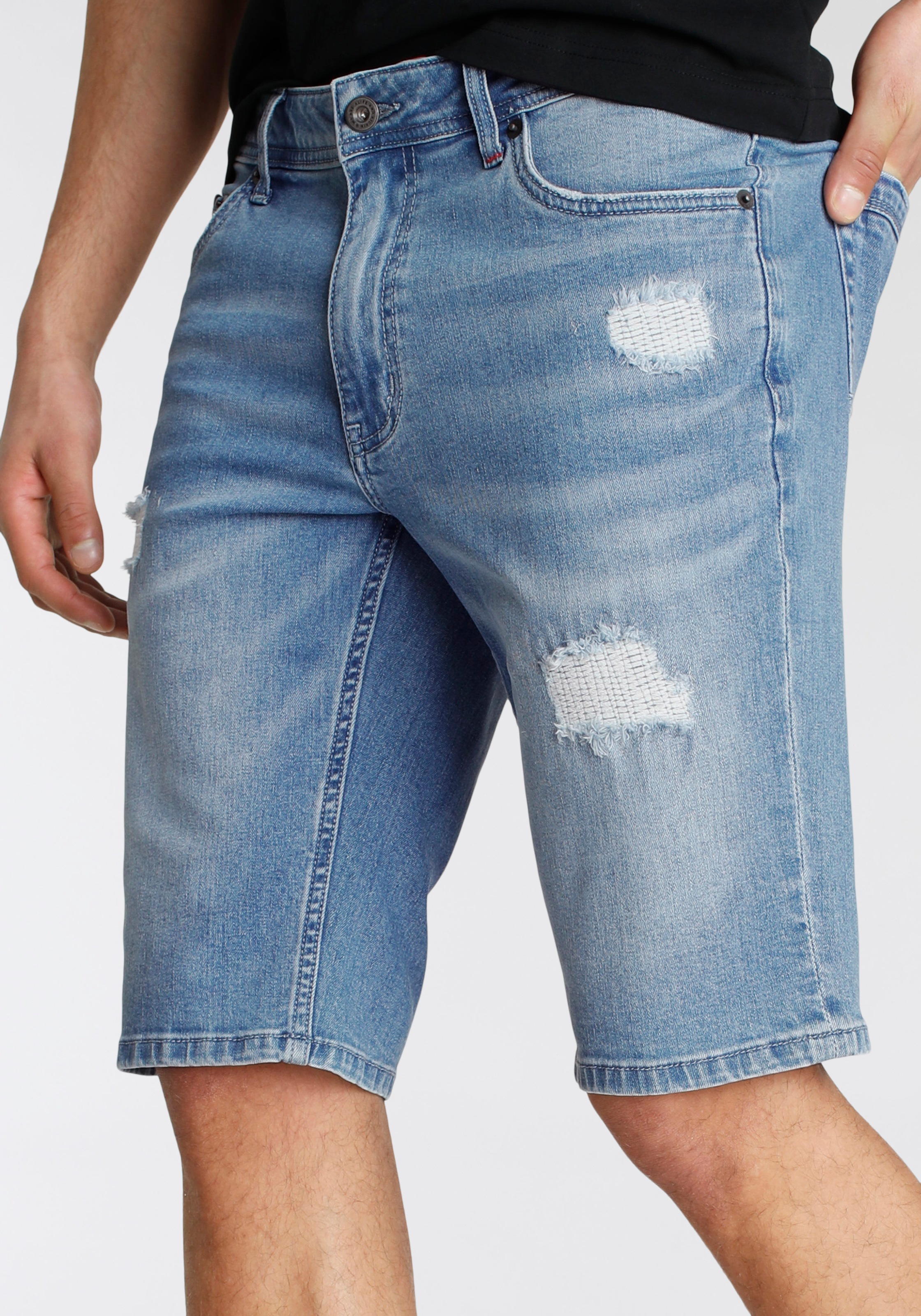 4. Bild von Alife & Kickin Shorts »FinleyAK«, Ökologische, wassersparende Produktion durch Ozon Wash