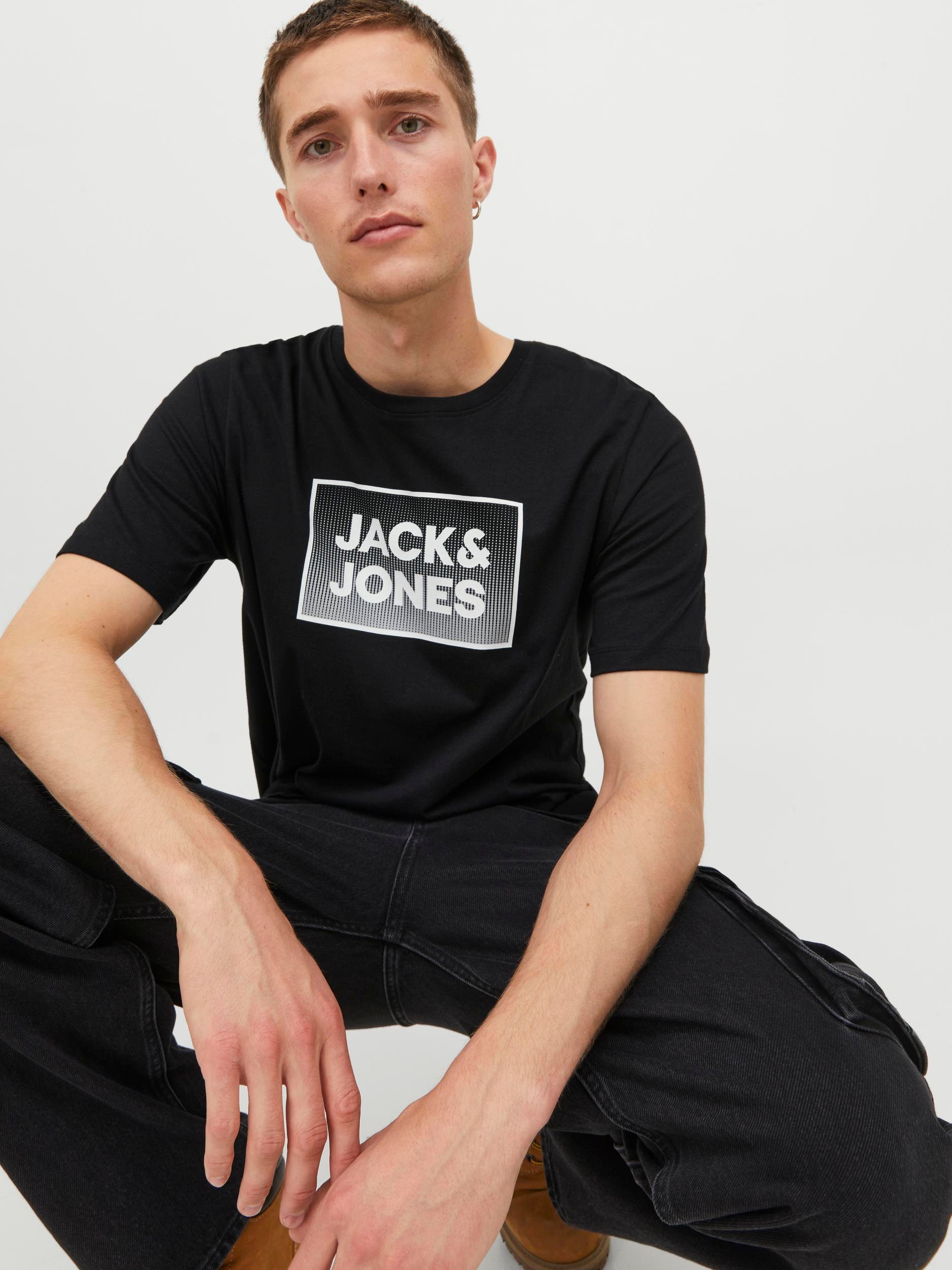 Jack & Jones Kurzarmshirt »JJSTEEL TEE SS CREW NECK«