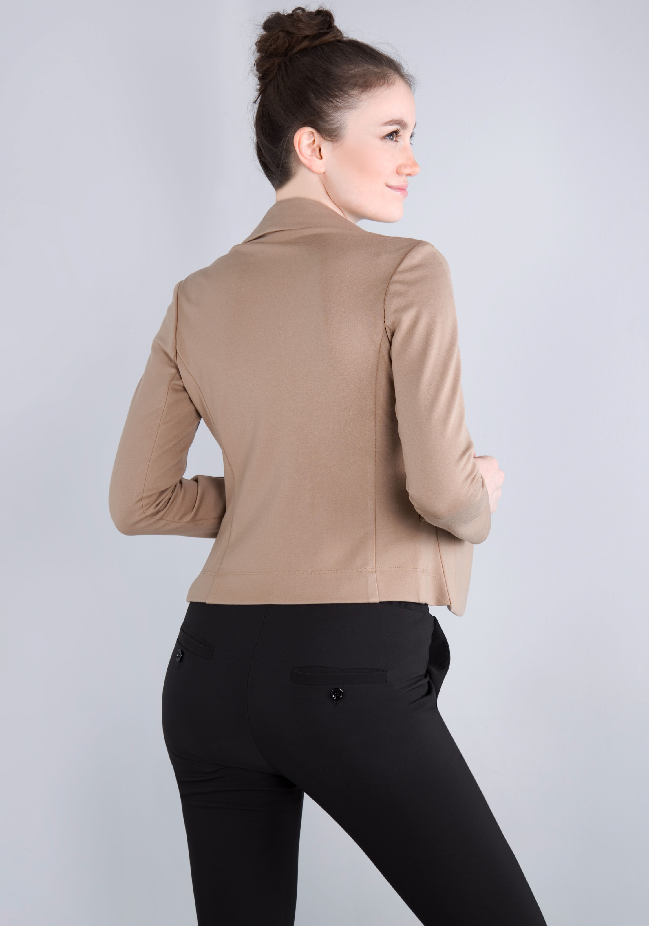 IMPERIAL Kurzblazer »IMP-J S24ABE«, im Athleisure Look