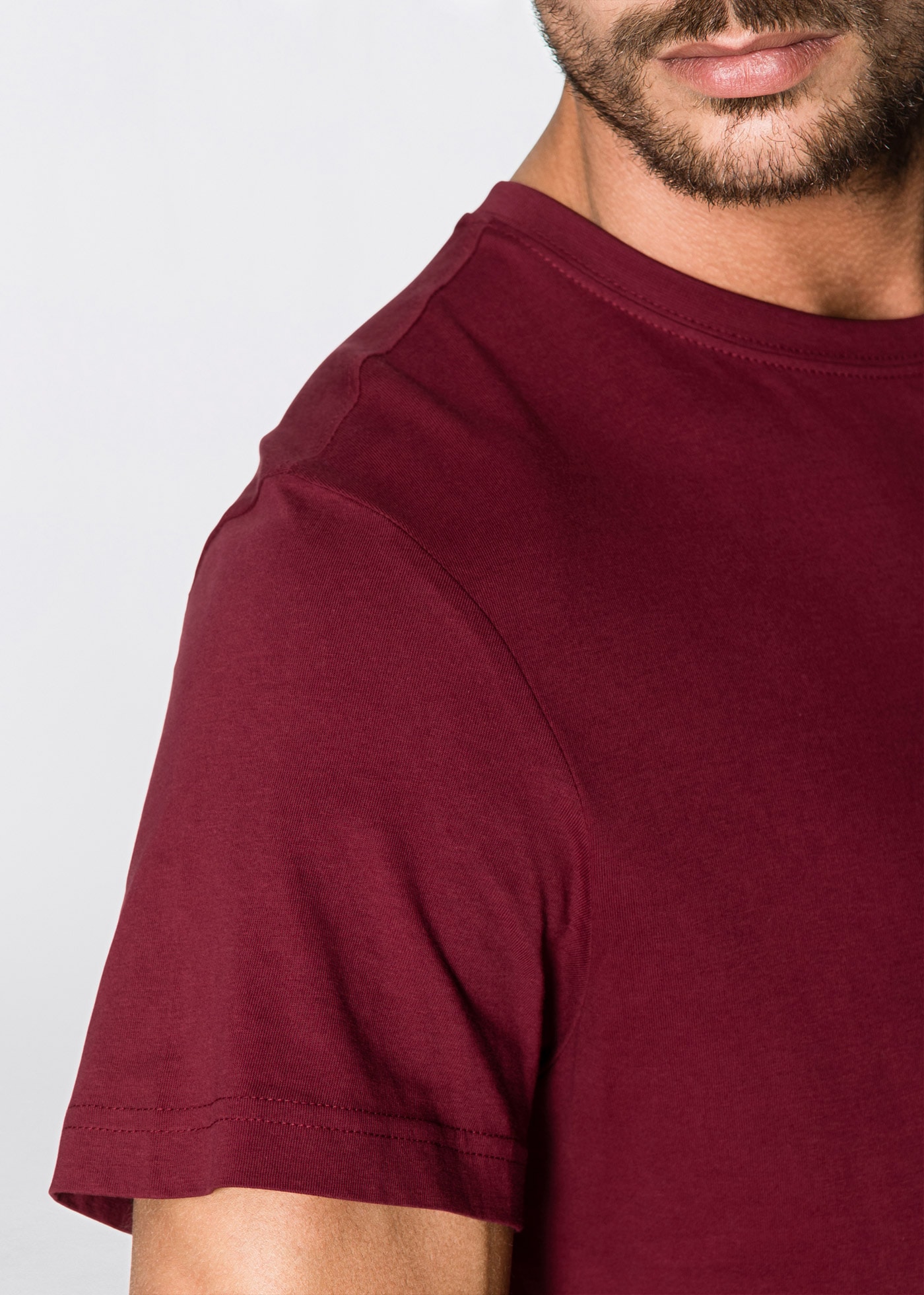 bonprix T-Shirt »T-Shirt (3er Pack)« Packung, 3 Stk. bequemer Regular Fit, Rundhalsausschnitt, leichte Stoffqualität