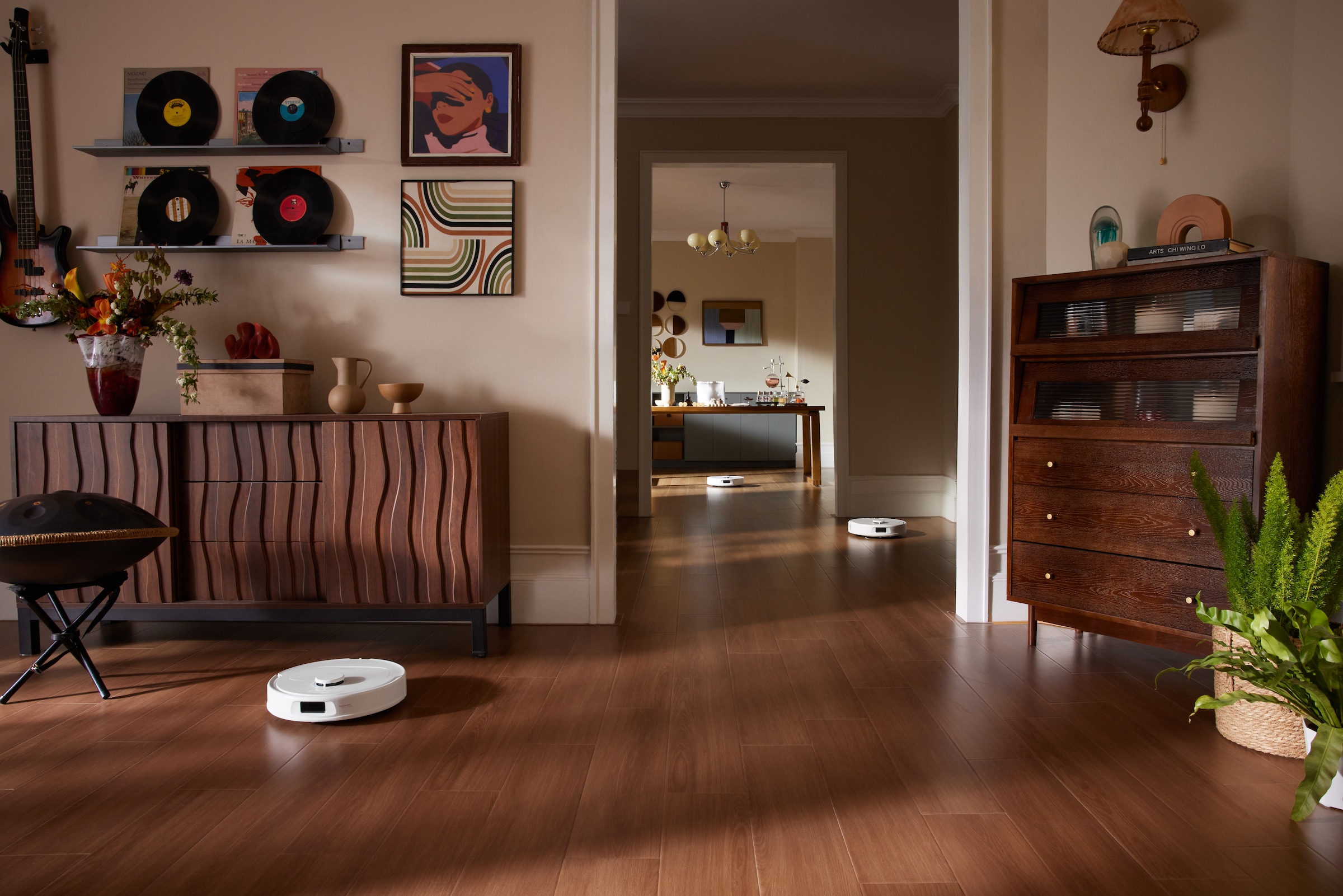 Roborock Saugroboter »Roborock QR 598 mit Wischfunktion  E11-Filter im Roboter« Moppreinigung mit 0,95 Rate, Trocknung mit kühler Luft