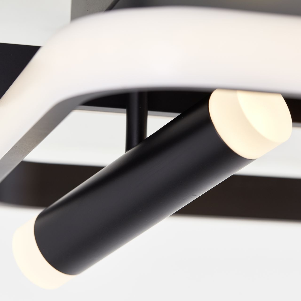 Brilliant Deckenleuchte »Dalida«, 1 flammig, LED - dimmbar über Fernbedienung - 66x45cm - 7600 Lumen