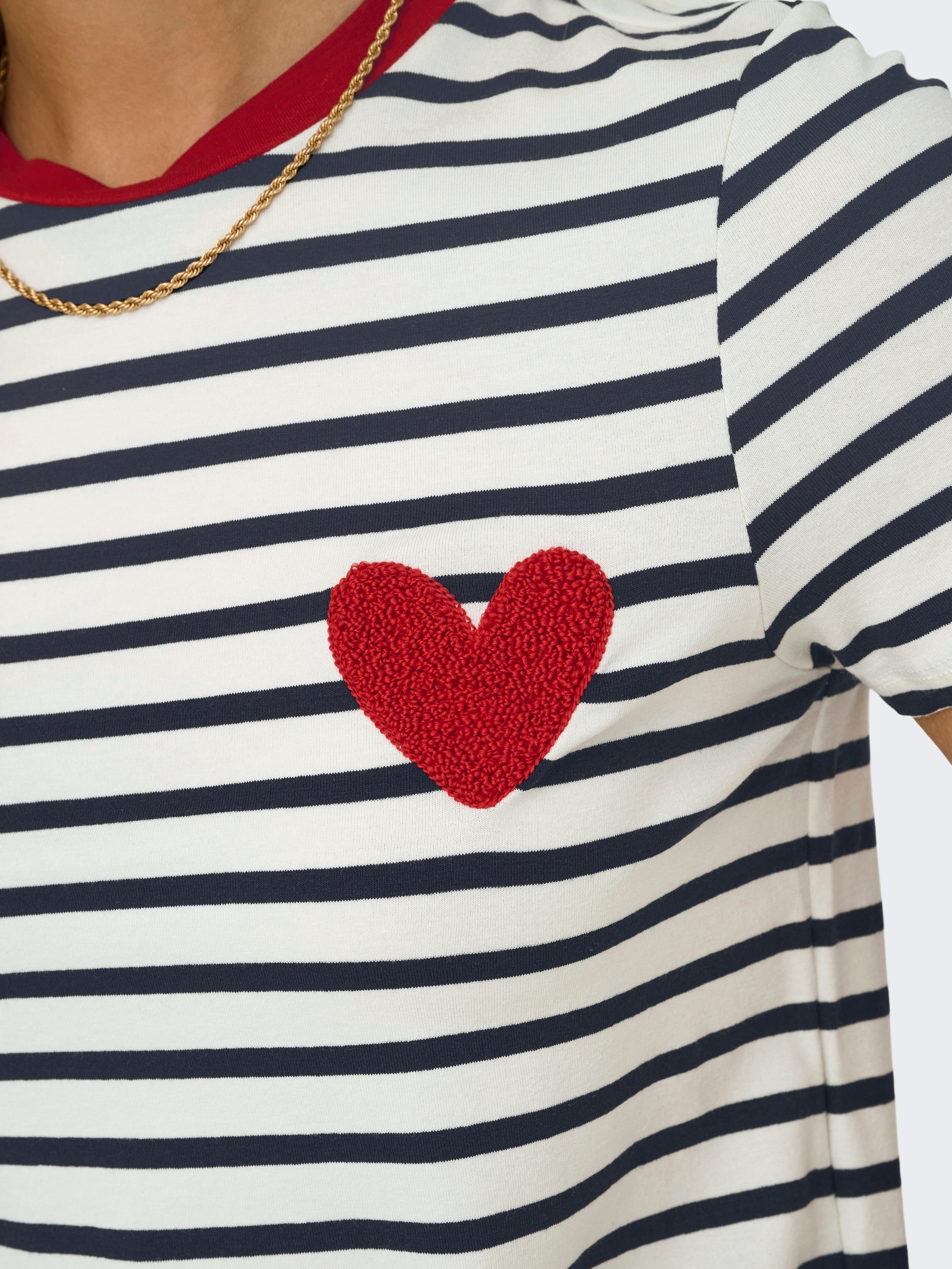 ONLY Kurzarmshirt »ONLHEART LIFE S/S TEE JRS NOOS«