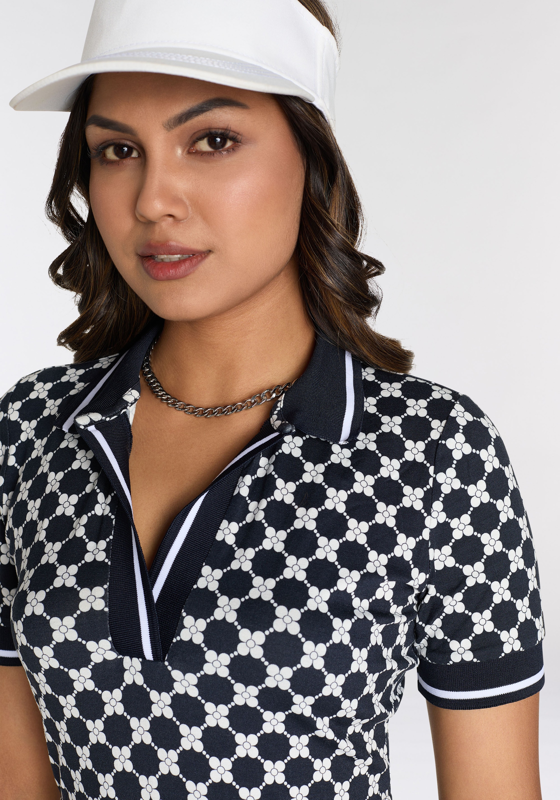 Laura Scott Polokleid, mit modischem Allover-Print
