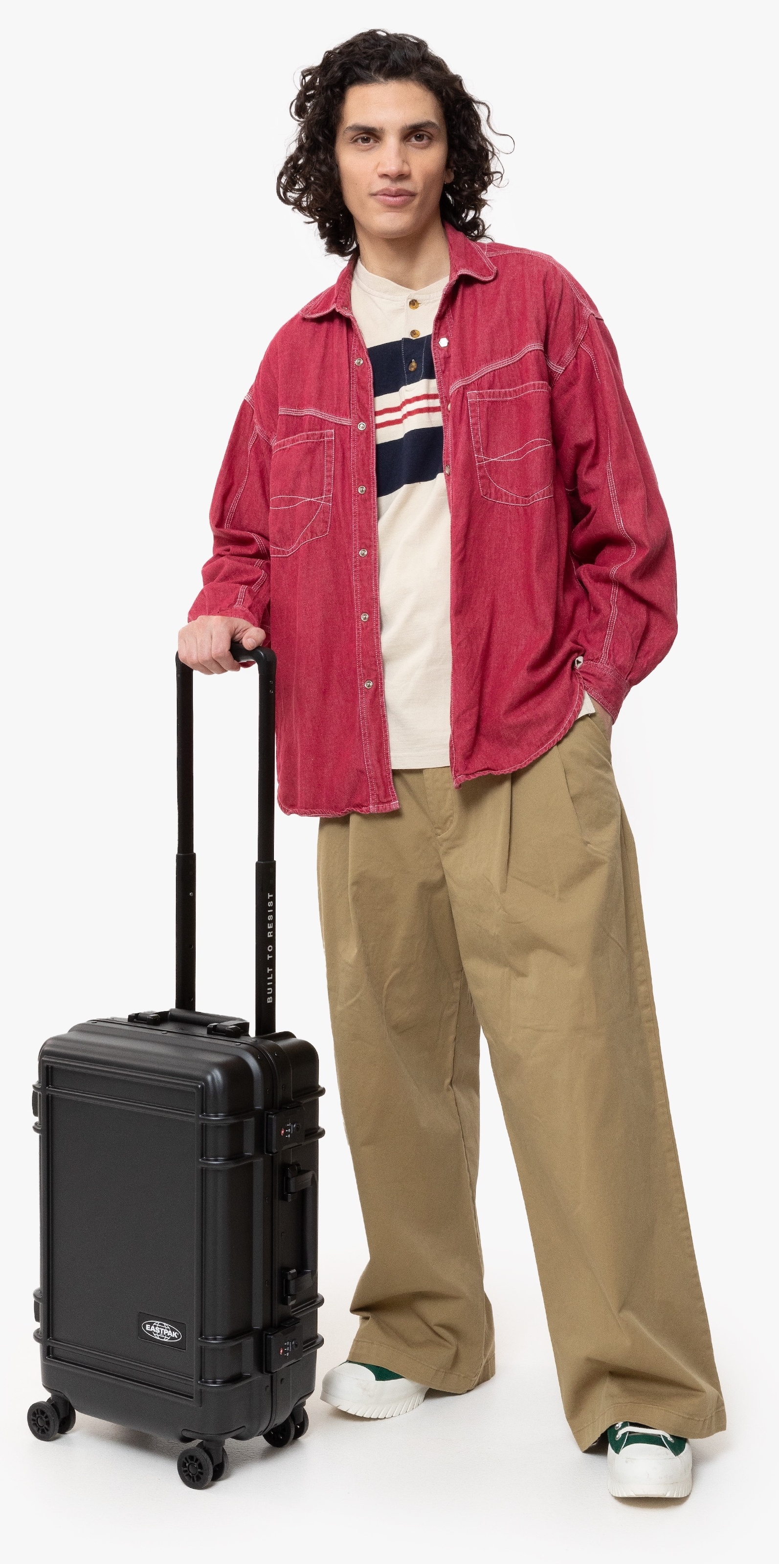 Eastpak Hartschalen-Trolley »RESIST'R CASE S BRUSHED METAL mit 30 Jahren Garantie«, 4 Rollen, Reisegepäck Handgepäck-Koffer TSA-Zahlenschloss