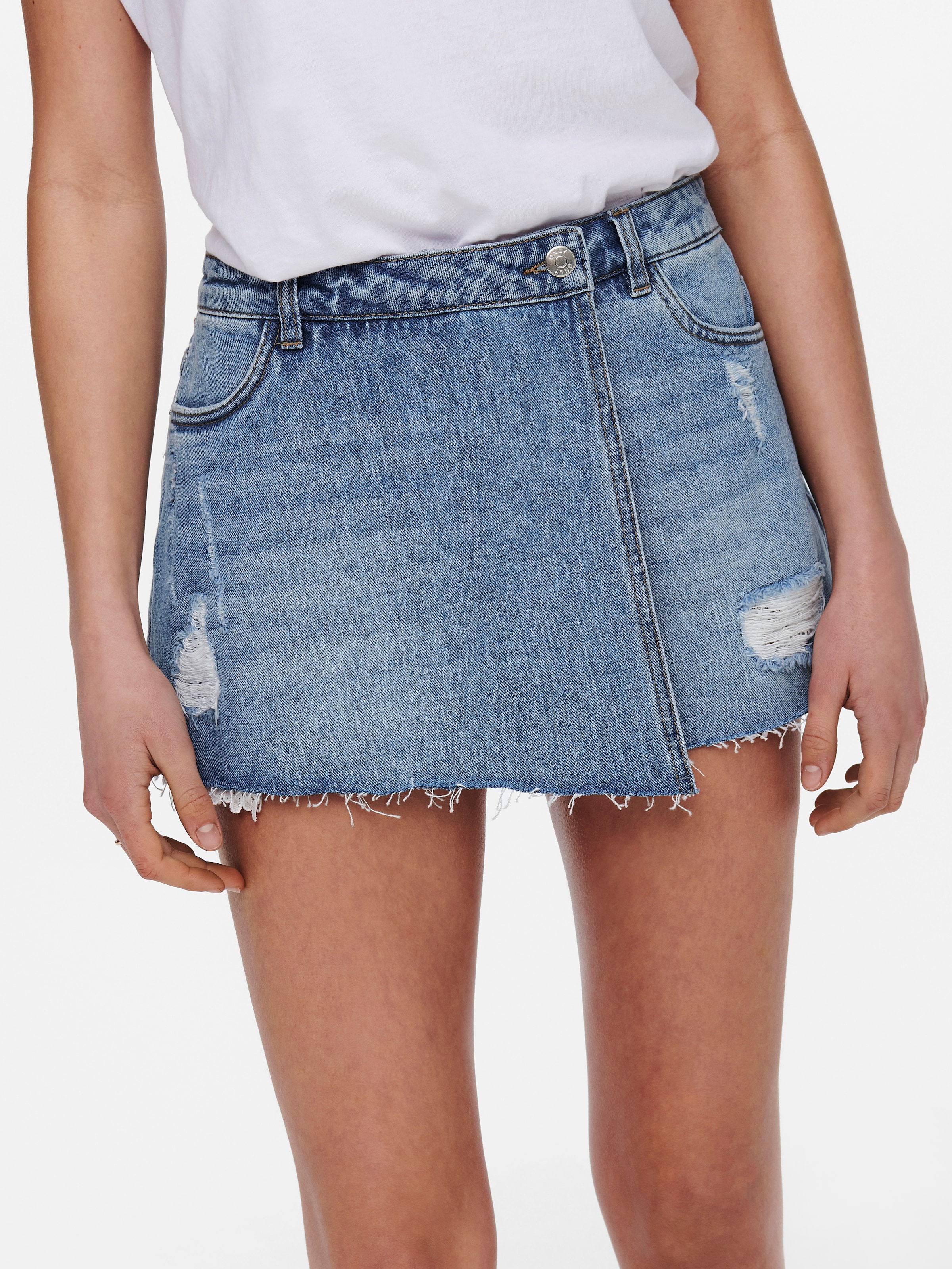 ONLY Jeansrock »ONLTEXAS REG DNM SKORT BJ NOOS«, mit Destroyed Effekt