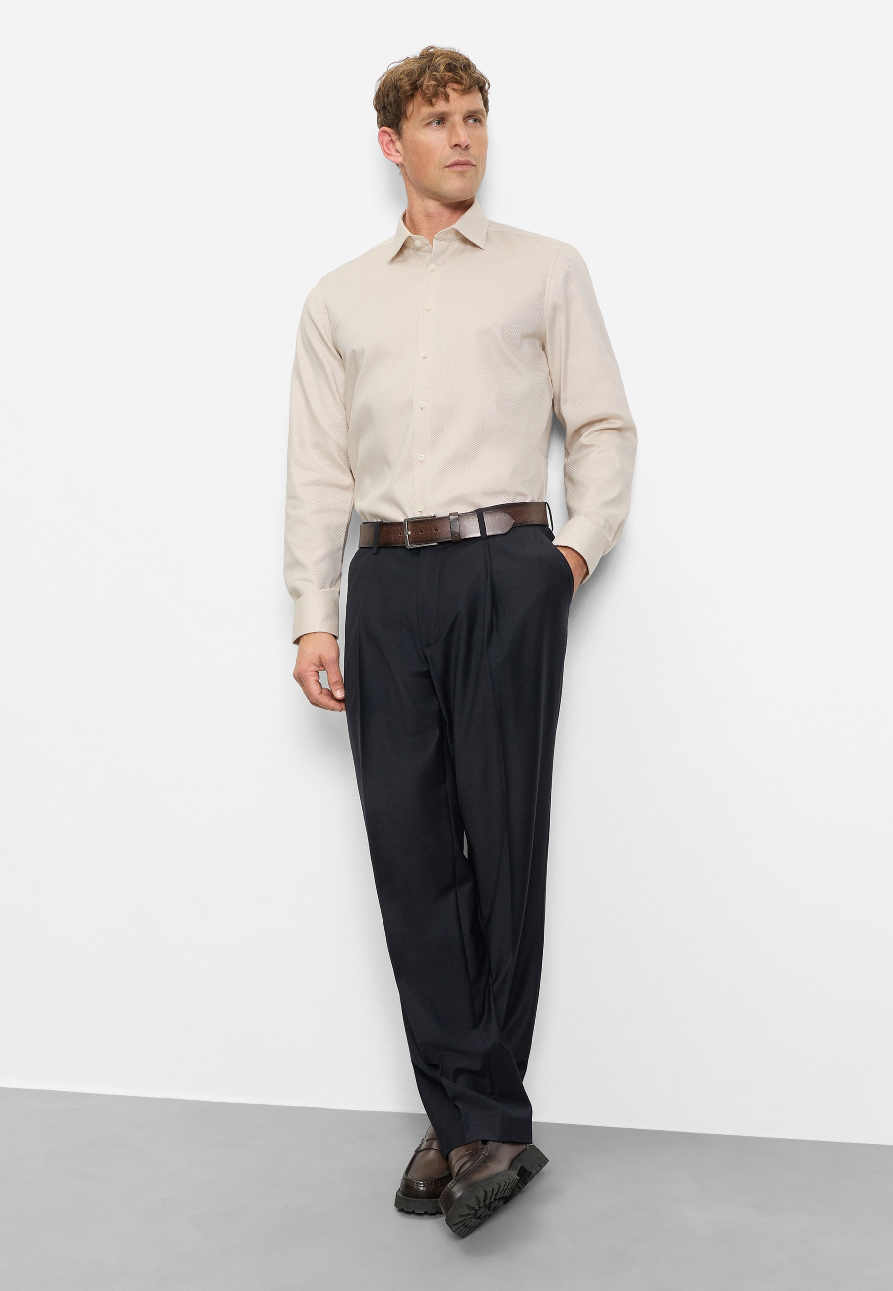 OLYMP Businesshemd »OLYMP Level Five, body fit, New York Kent«