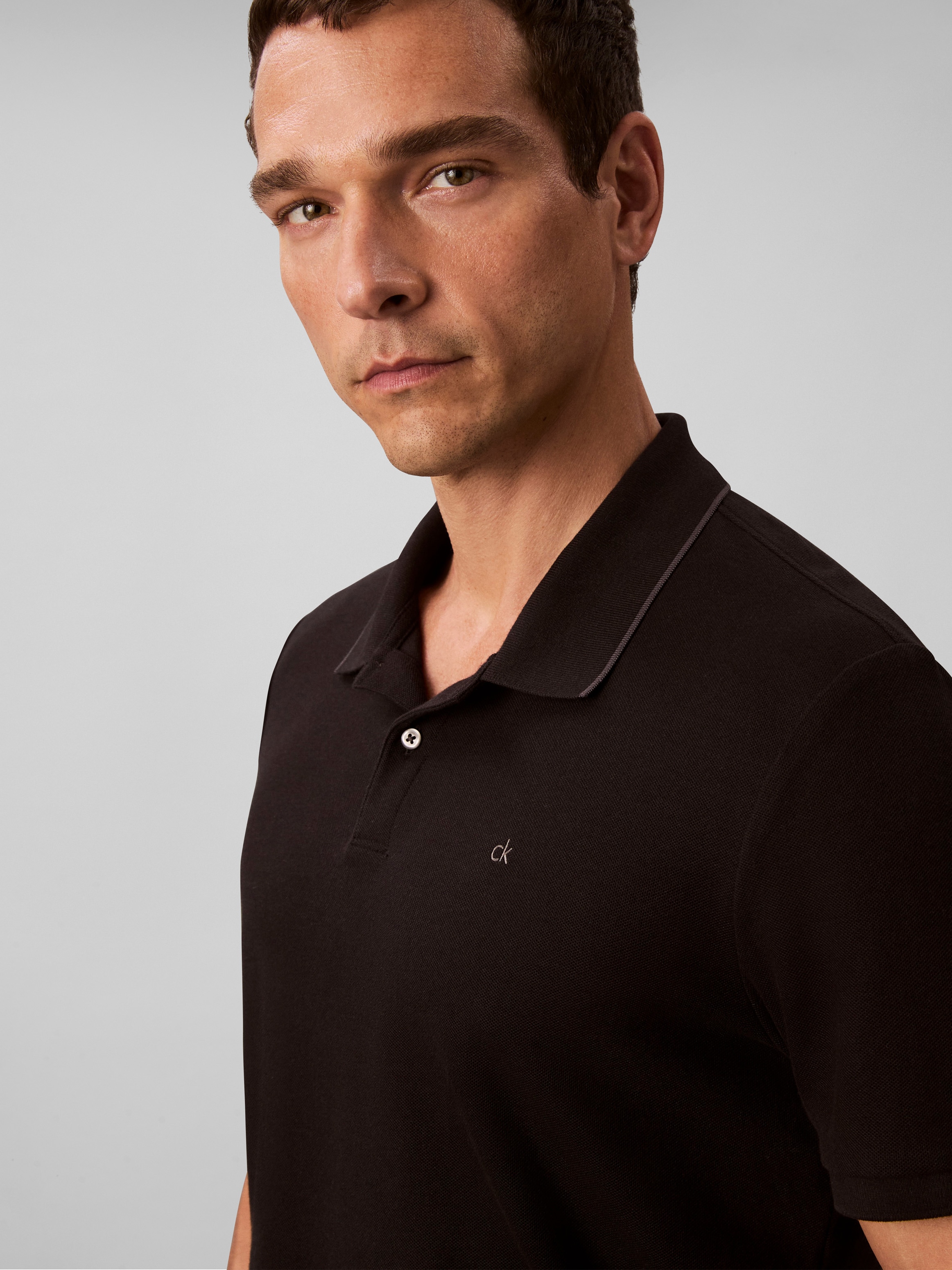 Calvin Klein Poloshirt »SS RFND PQ TPPD CLSS«, Mit Rundhalsausschnitt