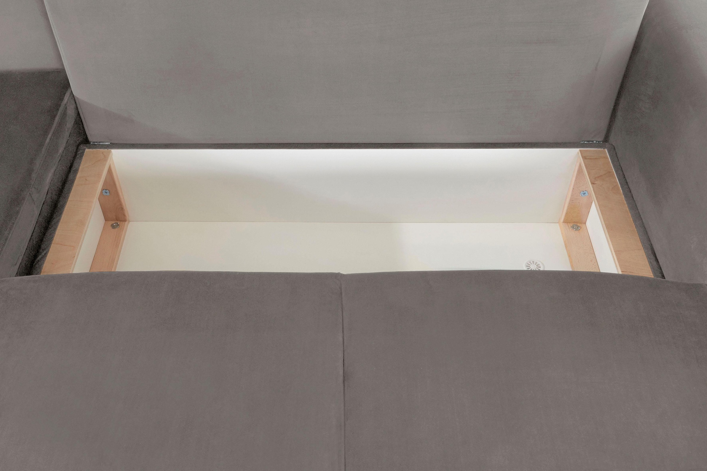 Guido Maria Kretschmer Home&Living Ecksofa »Györ«, L-Form, wahlweise mit Bettfunktion und Bettkasten incl. 2 Zierkissen