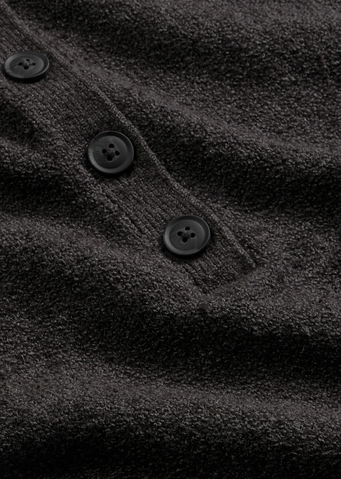 bonprix Strickpullover mit Knöpfen, lässig geschnitten, im Casual-Stil