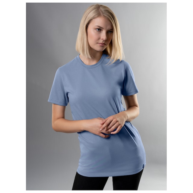 Trigema T-Shirt »TRIGEMA Slim Fit T-Shirt aus DELUXE Baumwolle« kaufen