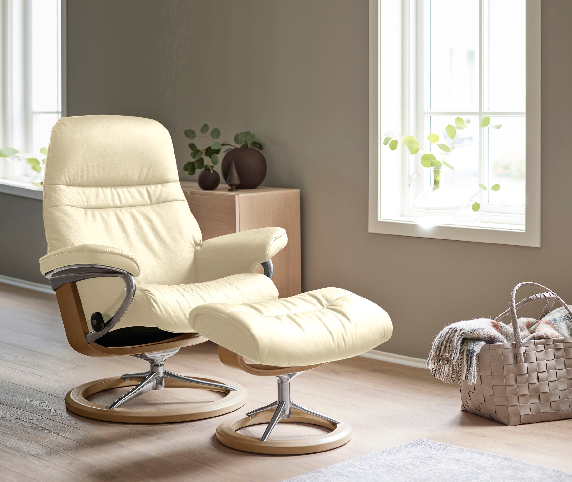 Stressless® Relaxsessel »Sunrise« Relaxsessel mit Hocker, mit Signature Bas günstig online kaufen