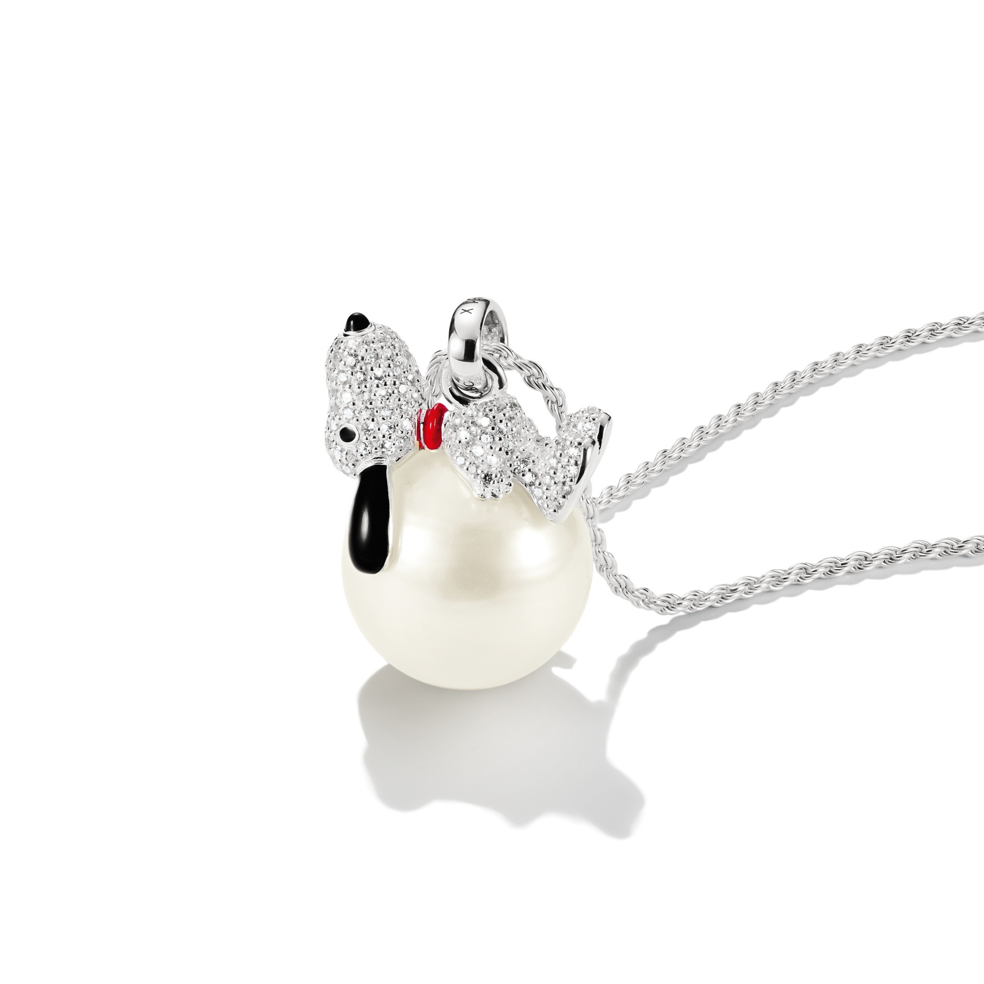 THOMAS SABO Kettenanhänger »THOMAS SABO x Peanuts Anhänger Snoopy auf Schneeball«  mit Zirkonia (synth.) und Perle (imitiert)