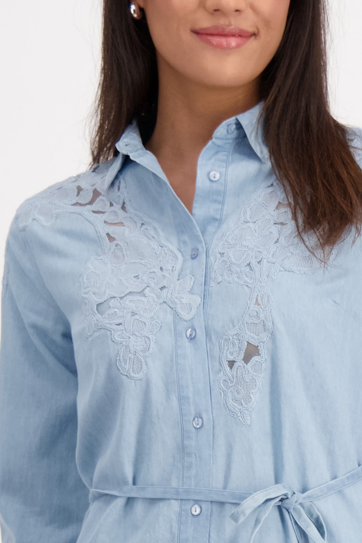 Monari Jeanskleid Eingrifftaschen mit Bindegürtel