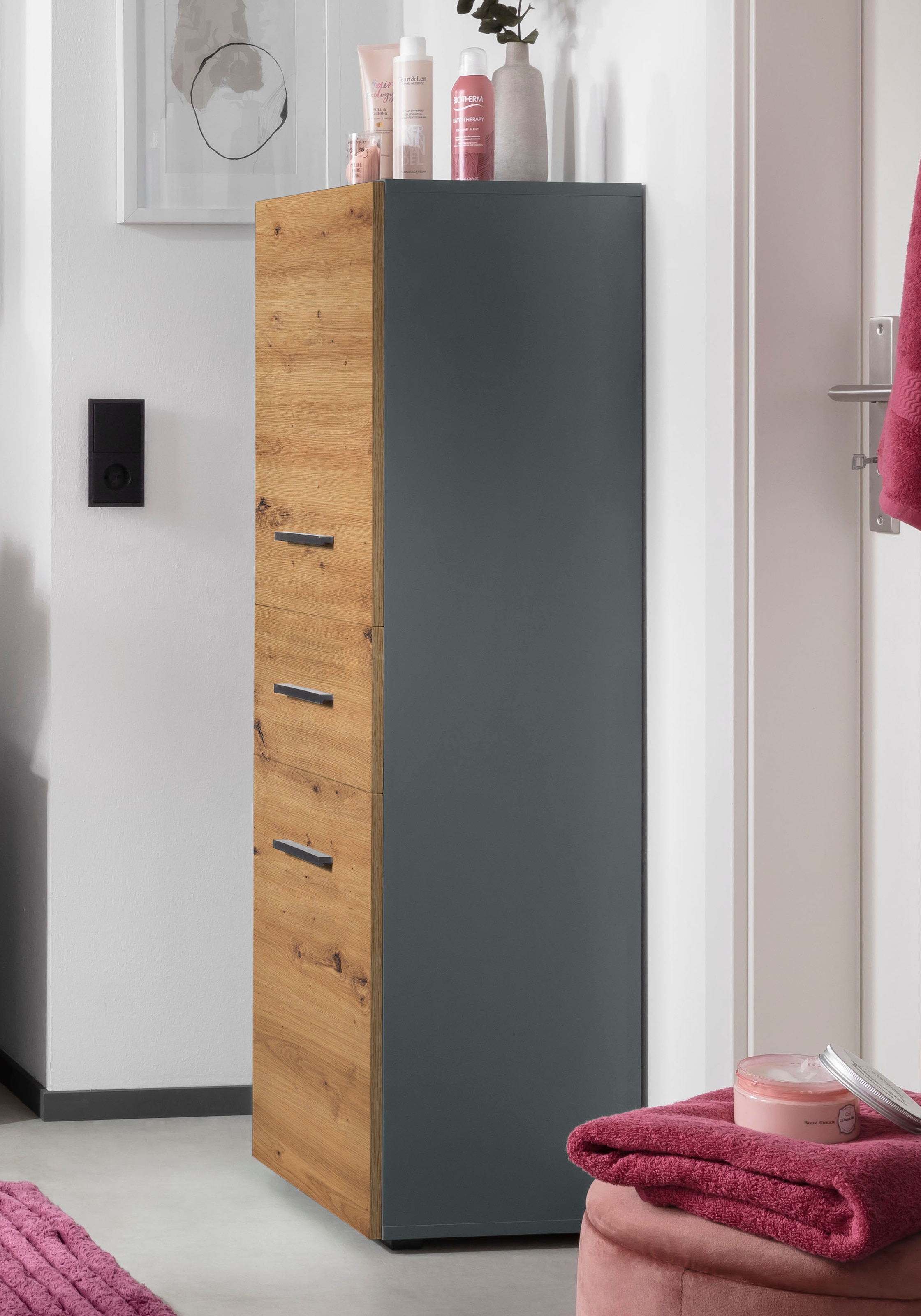 INOSIGN Midischrank »Skara«, verstellbarer Einlegeböden hinter jeder Tür, Breite 38 cm, Höhe 130 cm