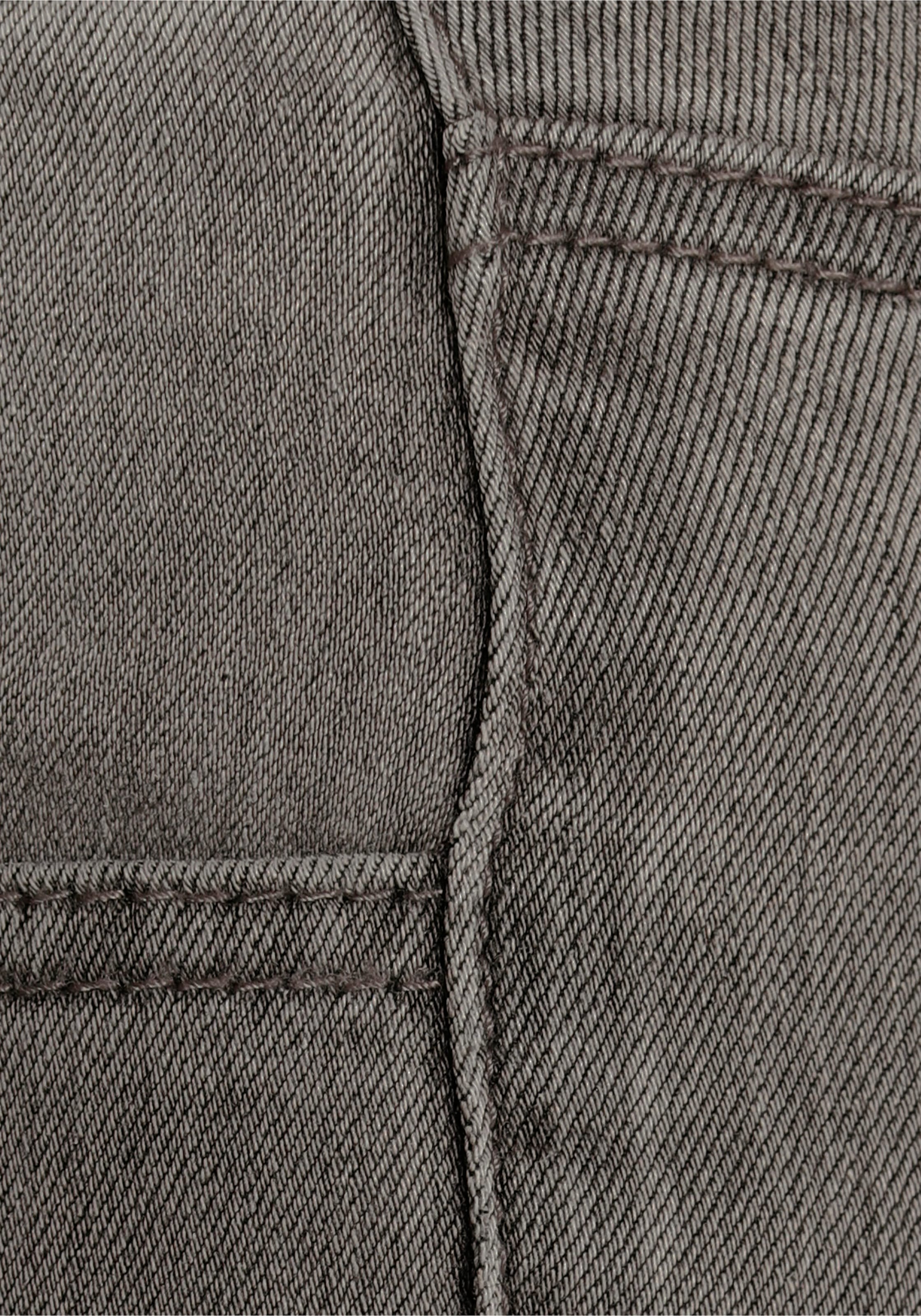 Arizona Bootcut-Jeans »Ultra-Stretch«, normale Passform, Baby-Bootcut, Used-Look-Waschung