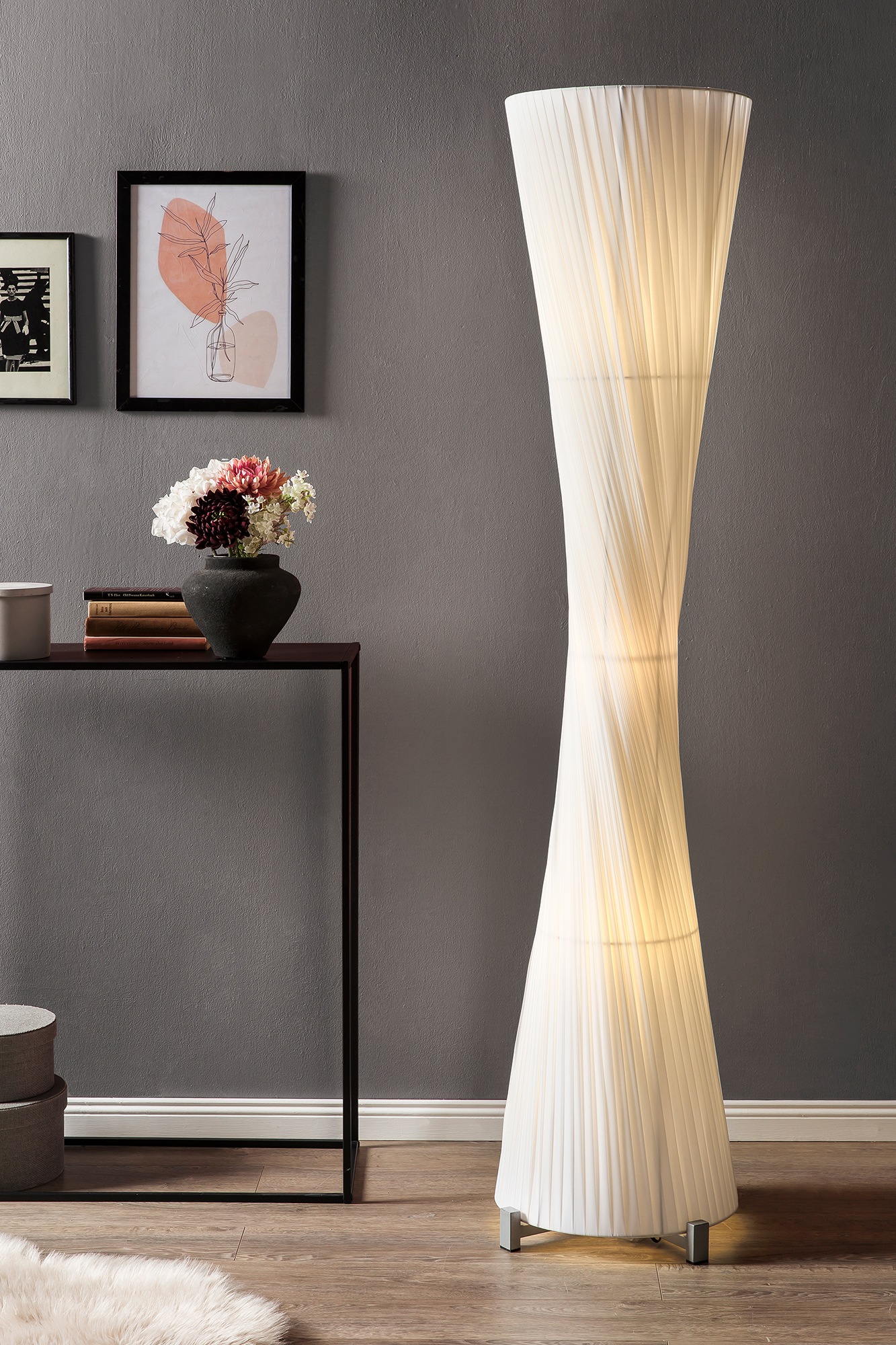 SalesFever Stehlampe »Marius« E27 1 Stk. Gedrehter Plissee Lampenschirm aus günstig online kaufen