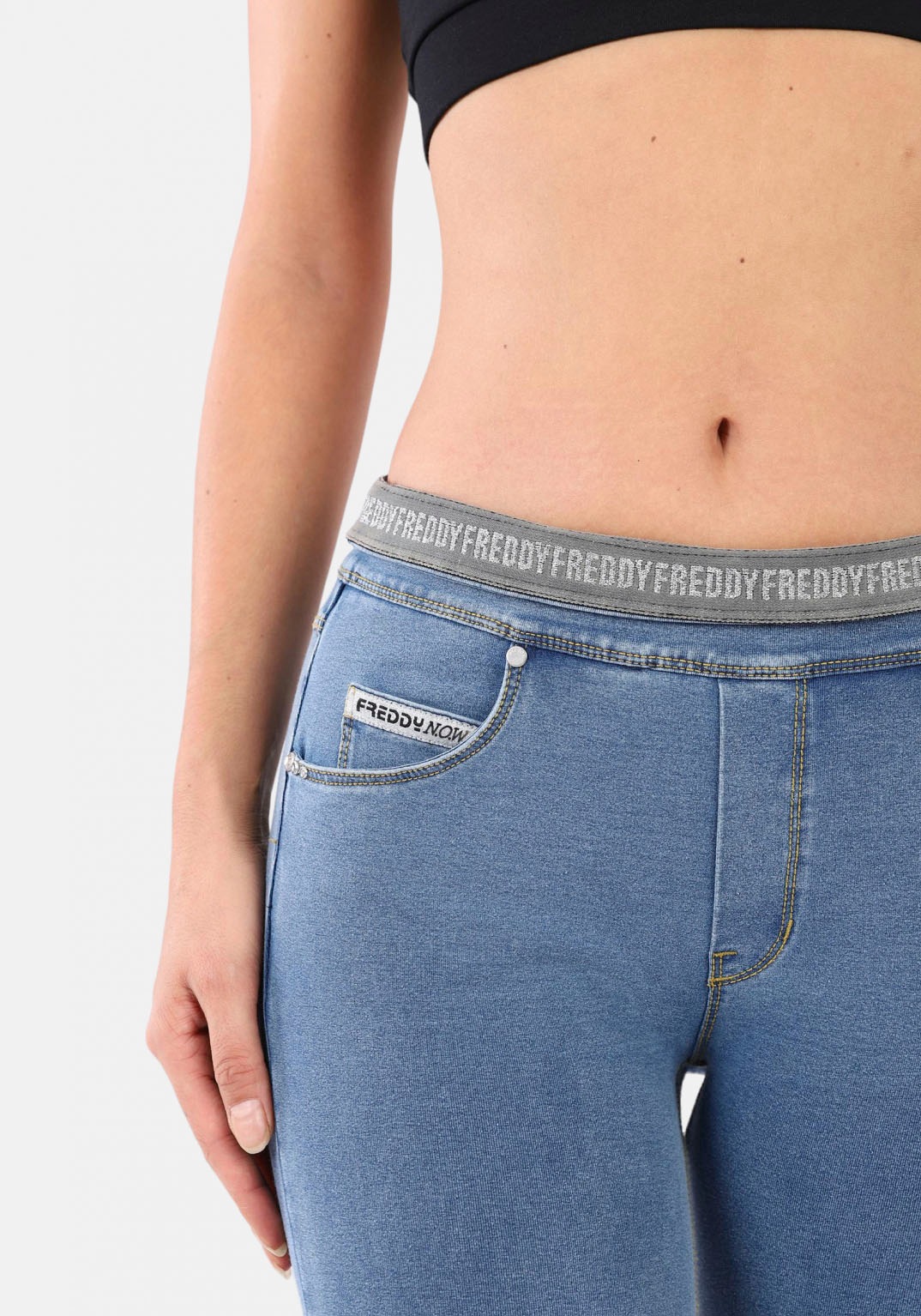 Freddy Shapingleggings »NOW SKINNY YOGA«, mit Lifting & Shaping Effekt und Umschlagbund