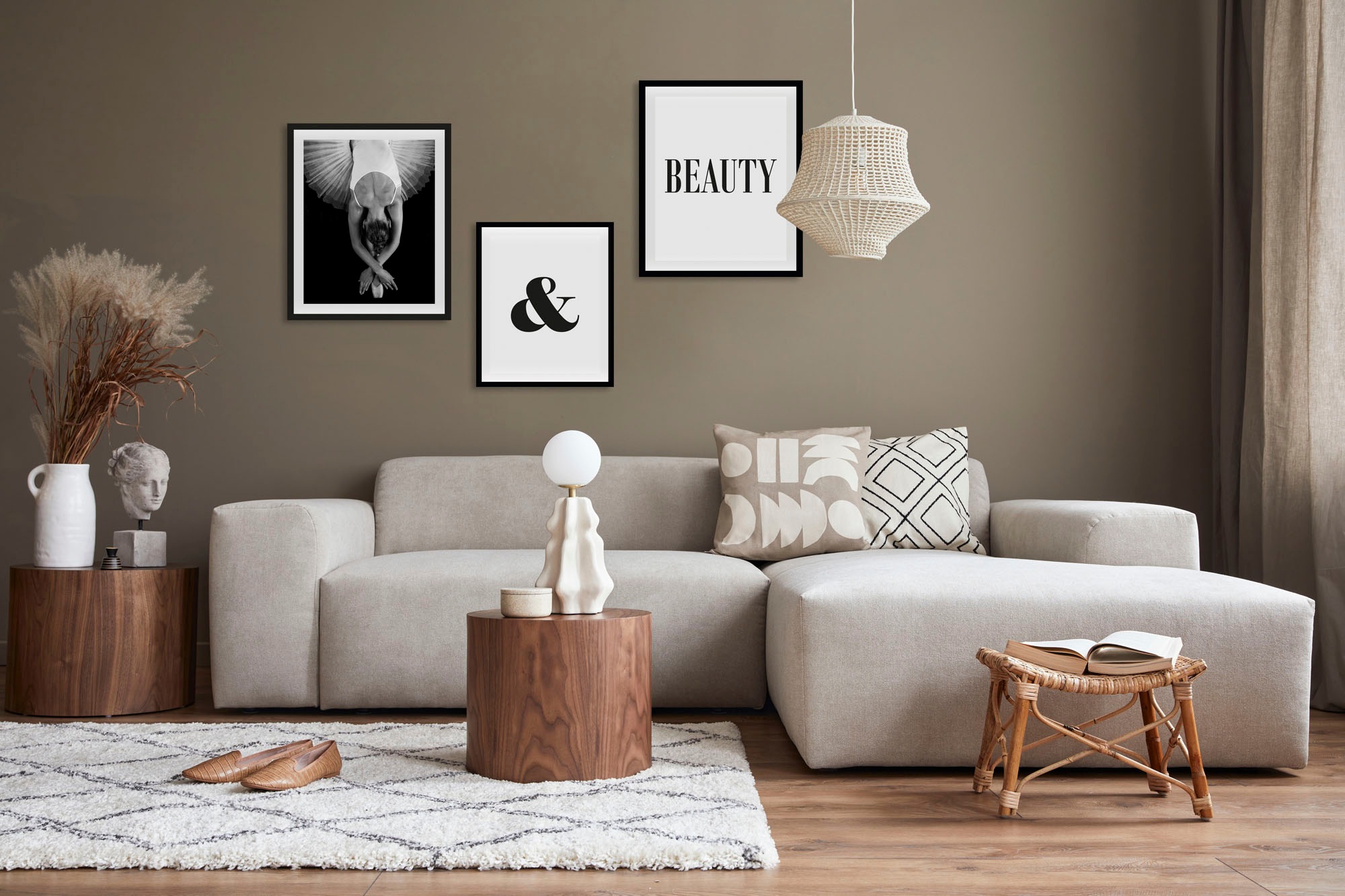 queence Bild »Beauty«, Schriftzug-Sprüche & Texte-Schwarz-Weiß-Tanz-Sport-F günstig online kaufen